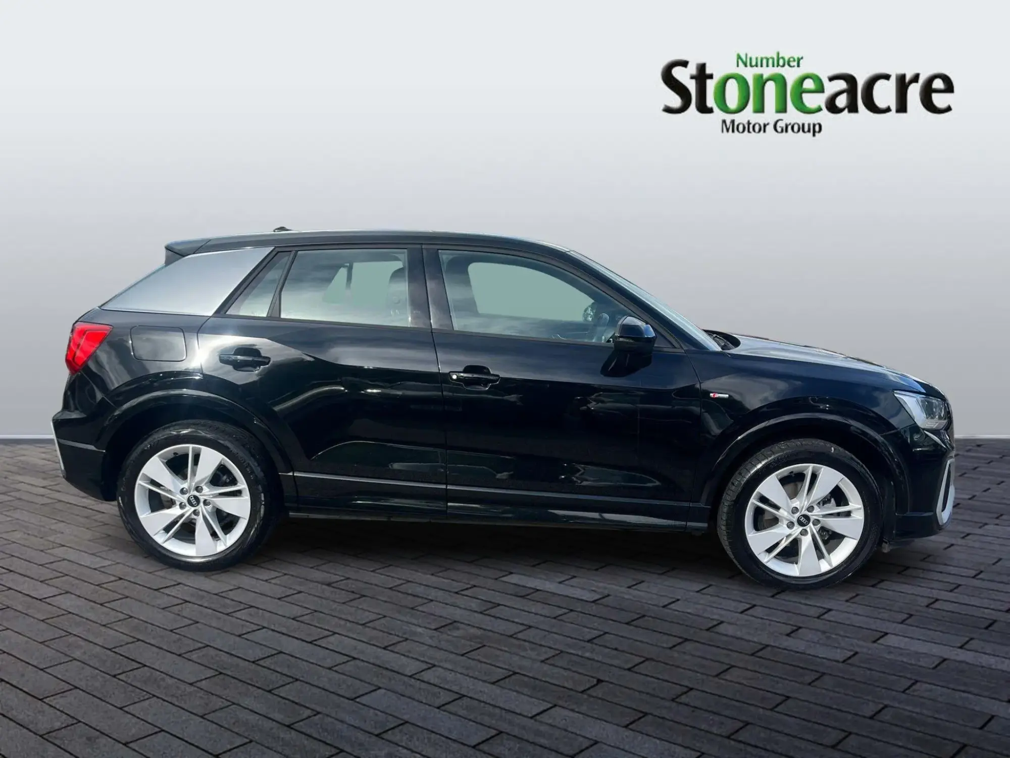 Audi Q2 1.5 TFSI CoD 35 S line S Tronic Euro 6 (s/s) 5dr LV21HBX Image 2
