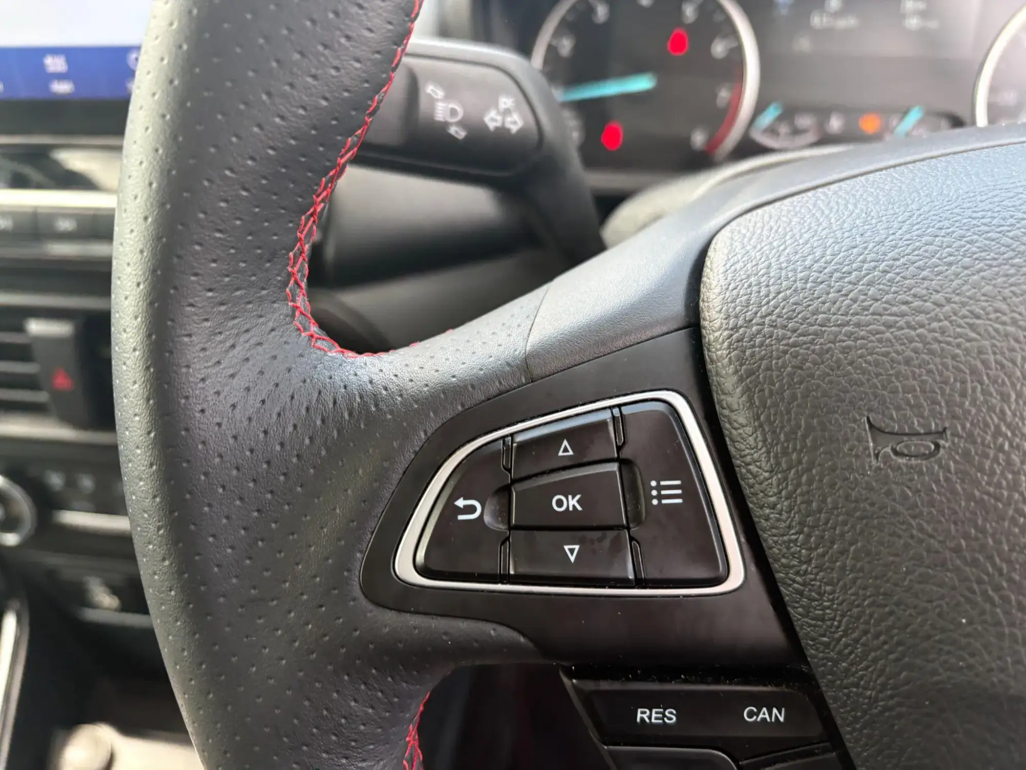 Ford EcoSport Image 14