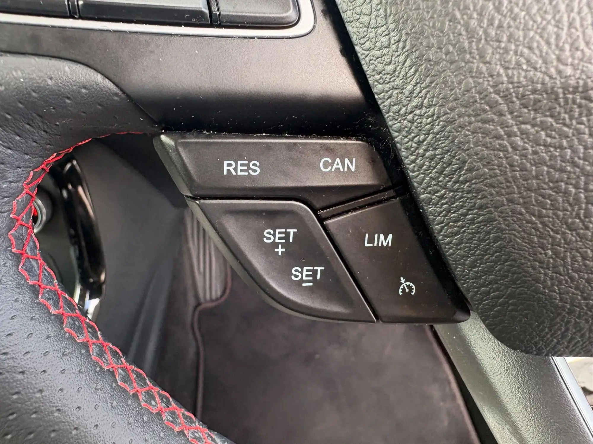 Ford EcoSport Image 15
