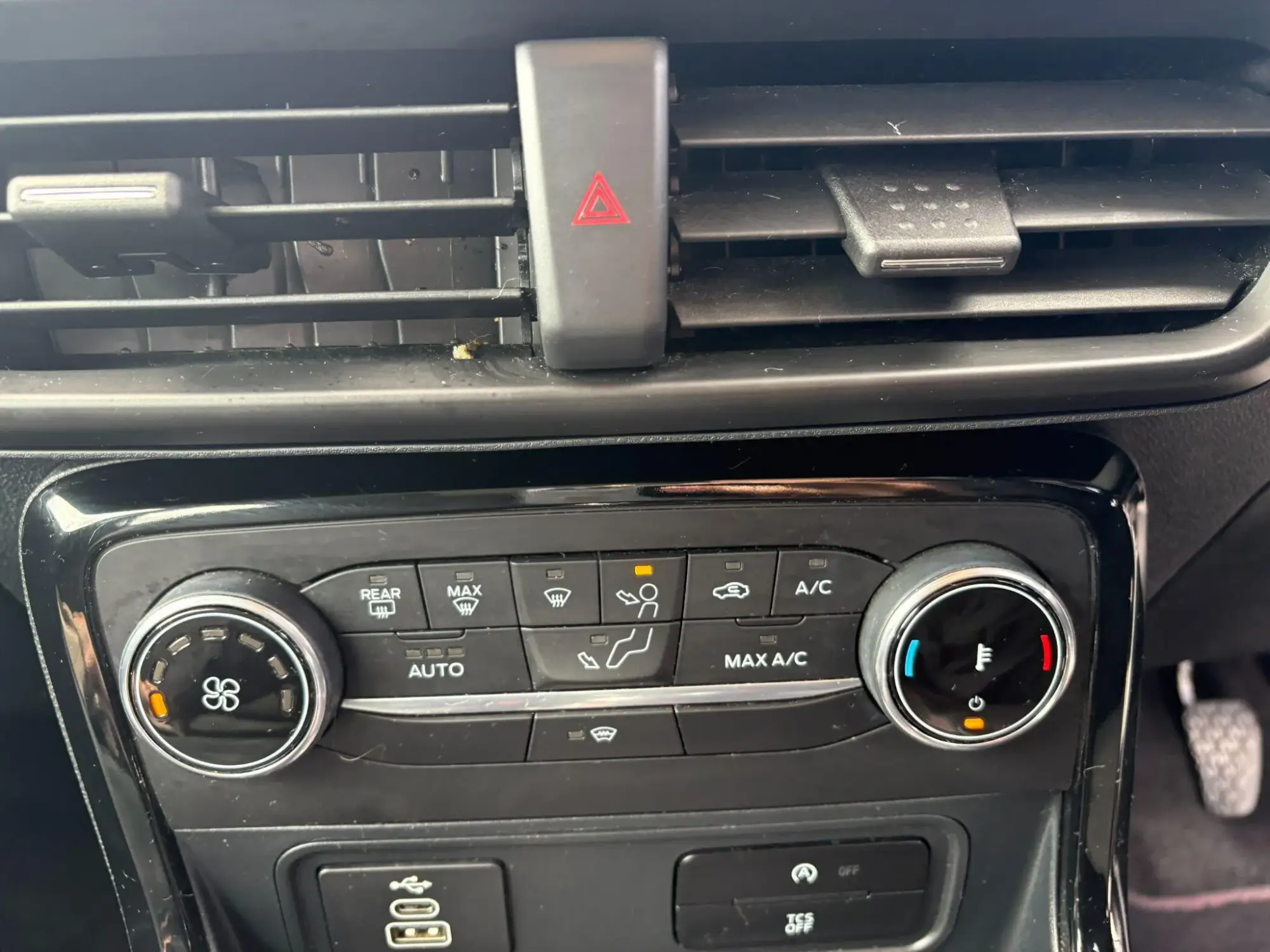 Ford EcoSport Image 19