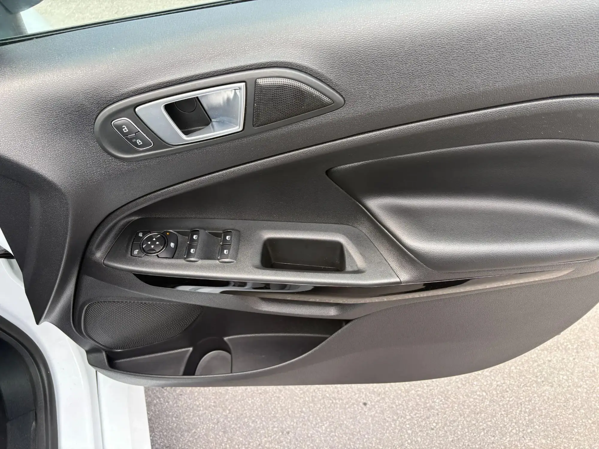 Ford EcoSport Image 20