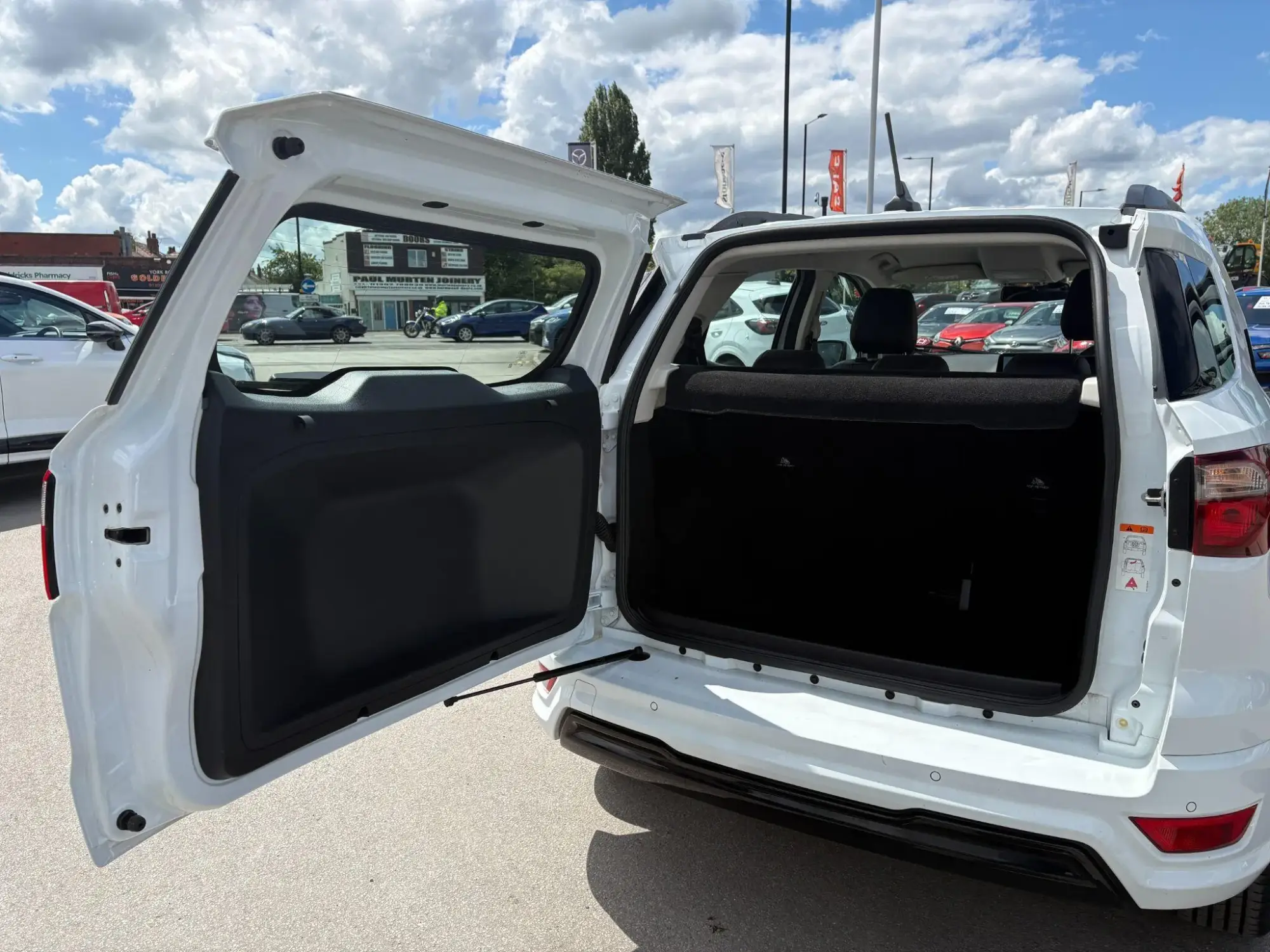 Ford EcoSport Image 21