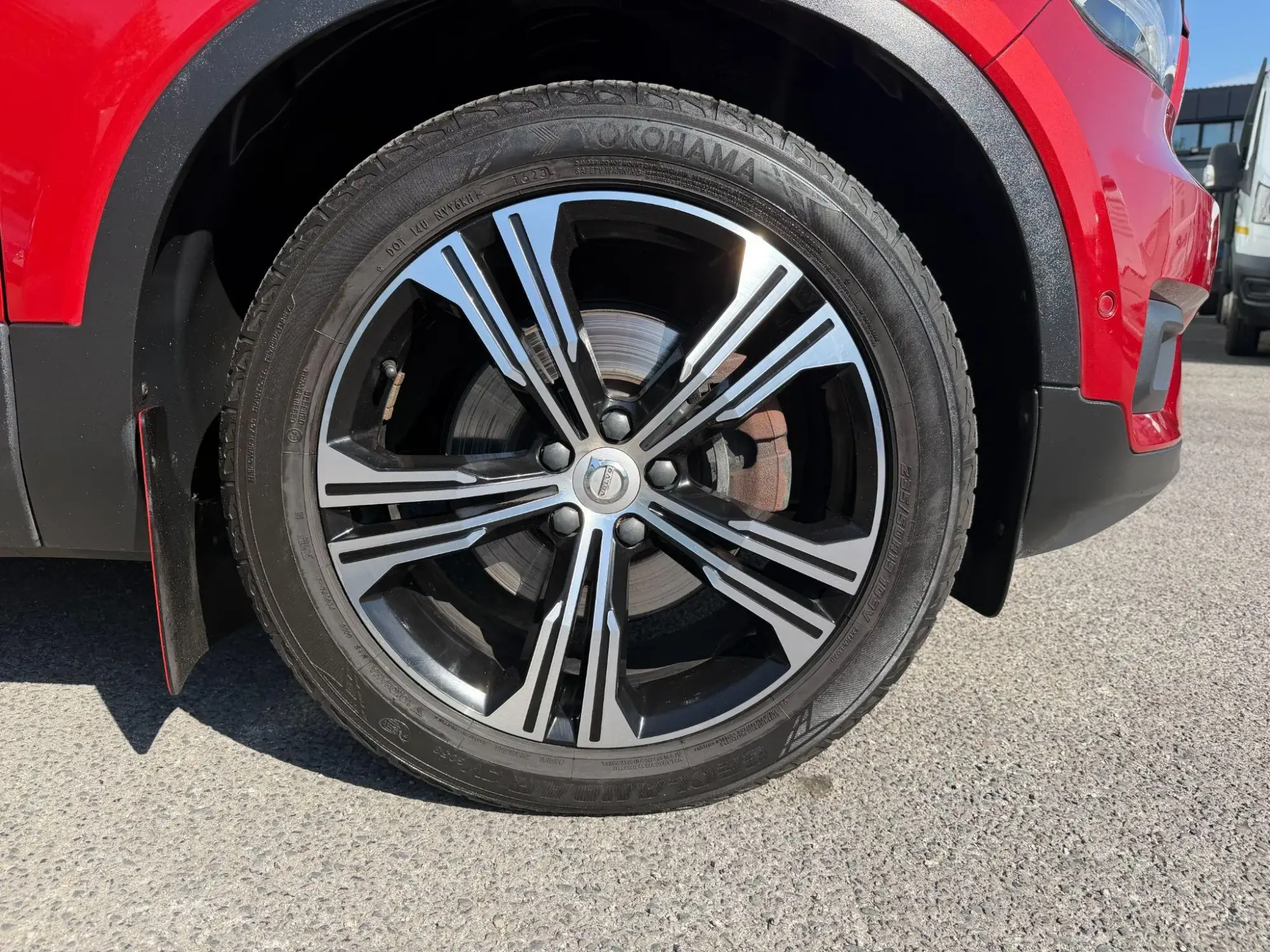 Volvo XC40 Image 9