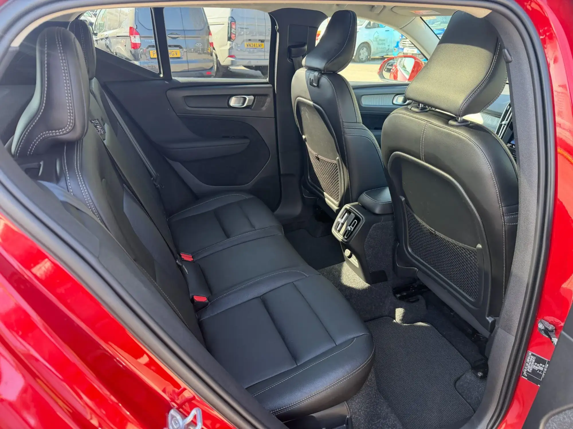 Volvo XC40 Image 17