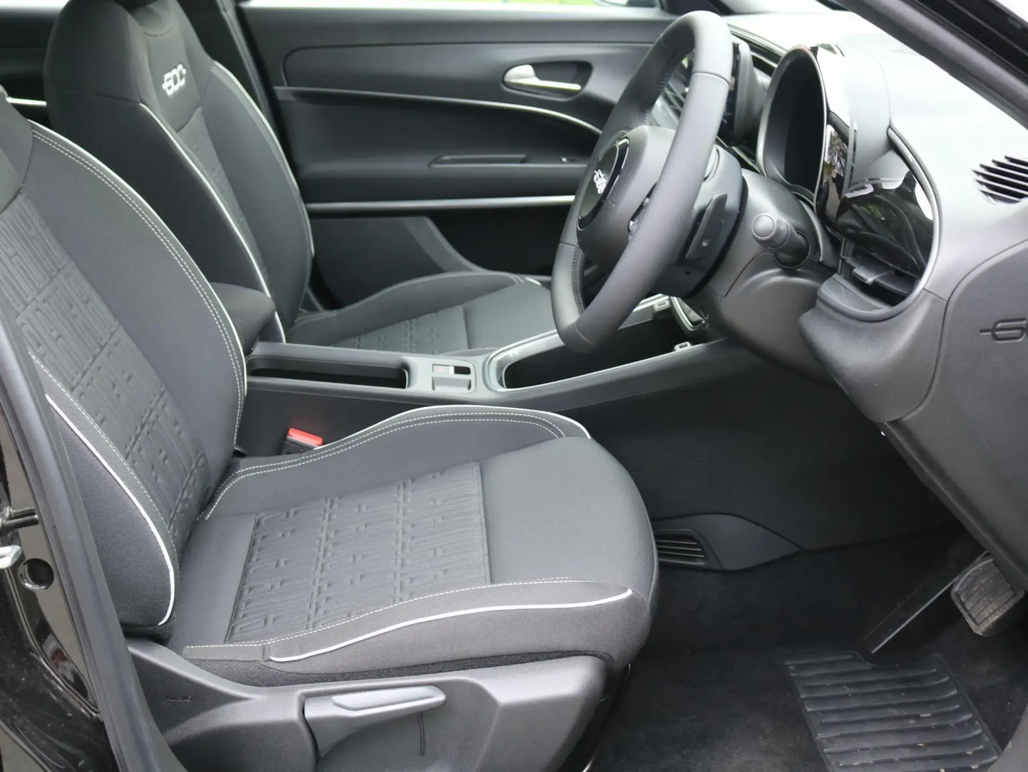 Fiat 600 Petrol Image 12