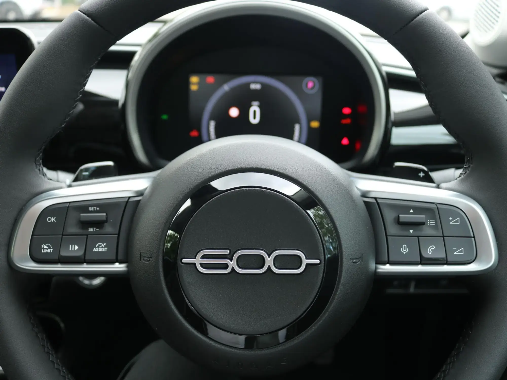 Fiat 600 Petrol Image 15