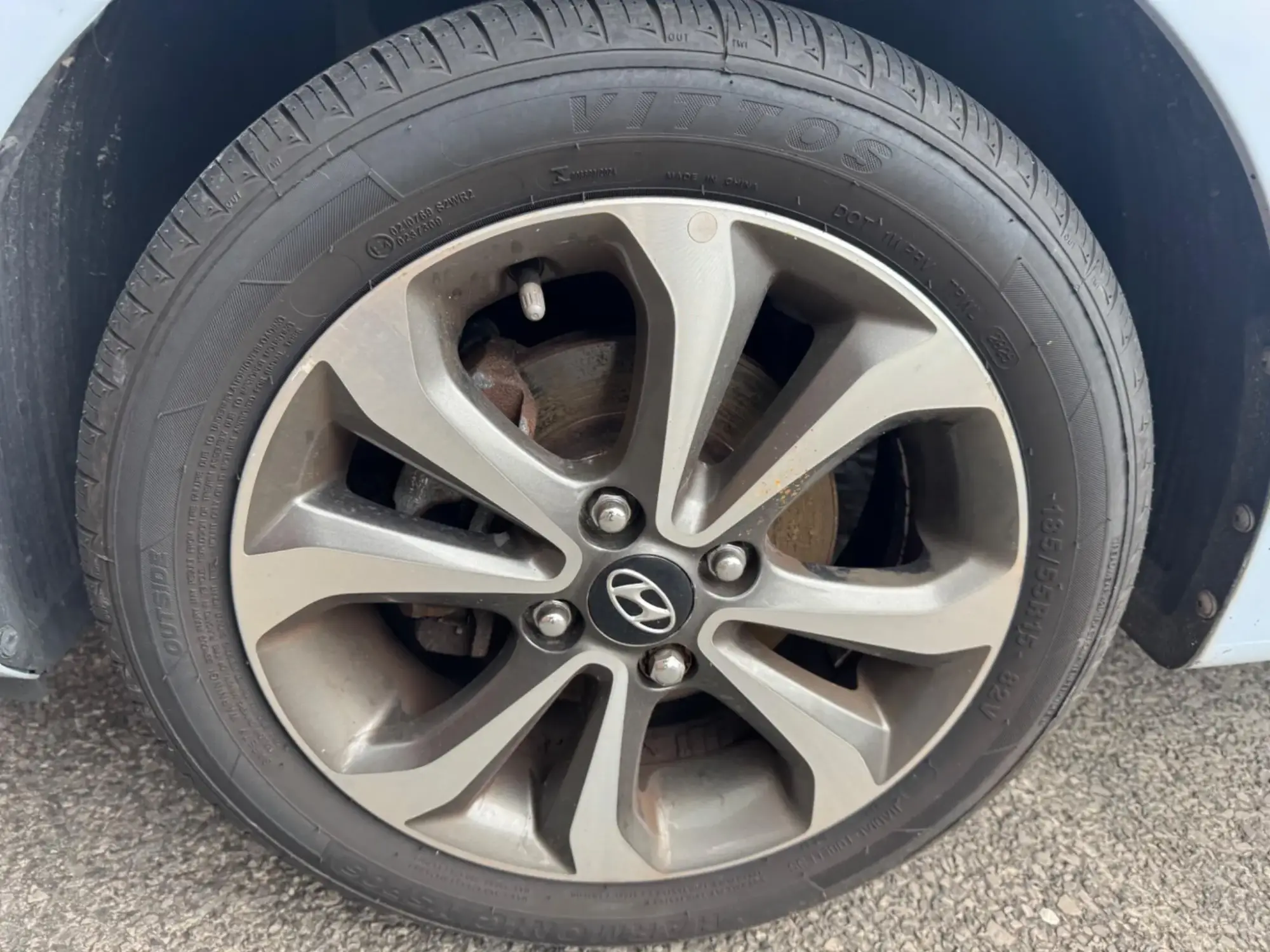 Hyundai i10 Image 10