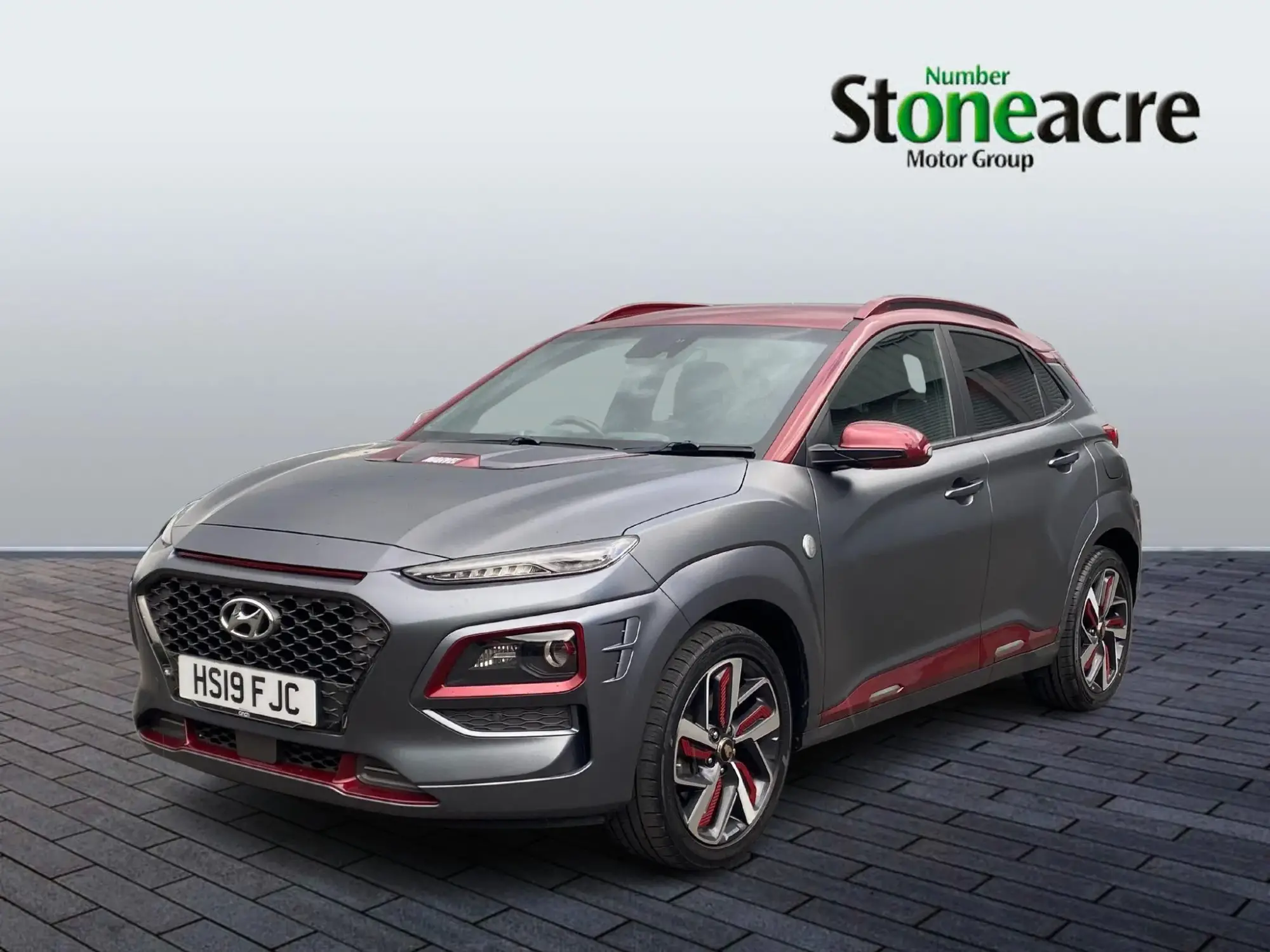 Hyundai KONA 1.6 T-GDi Iron Man Edition DCT Euro 6 (s/s) 5dr HS19FJC Image 3