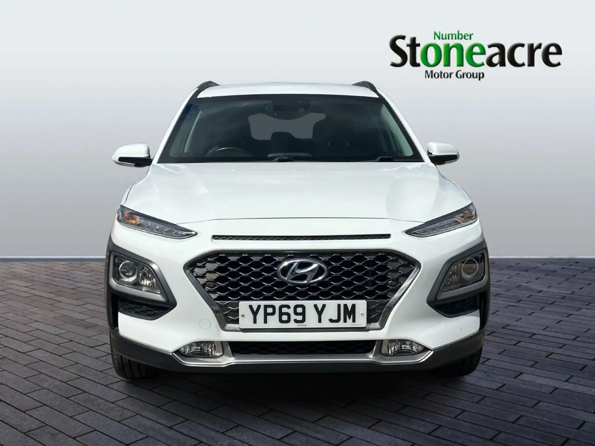 Hyundai KONA Image 2