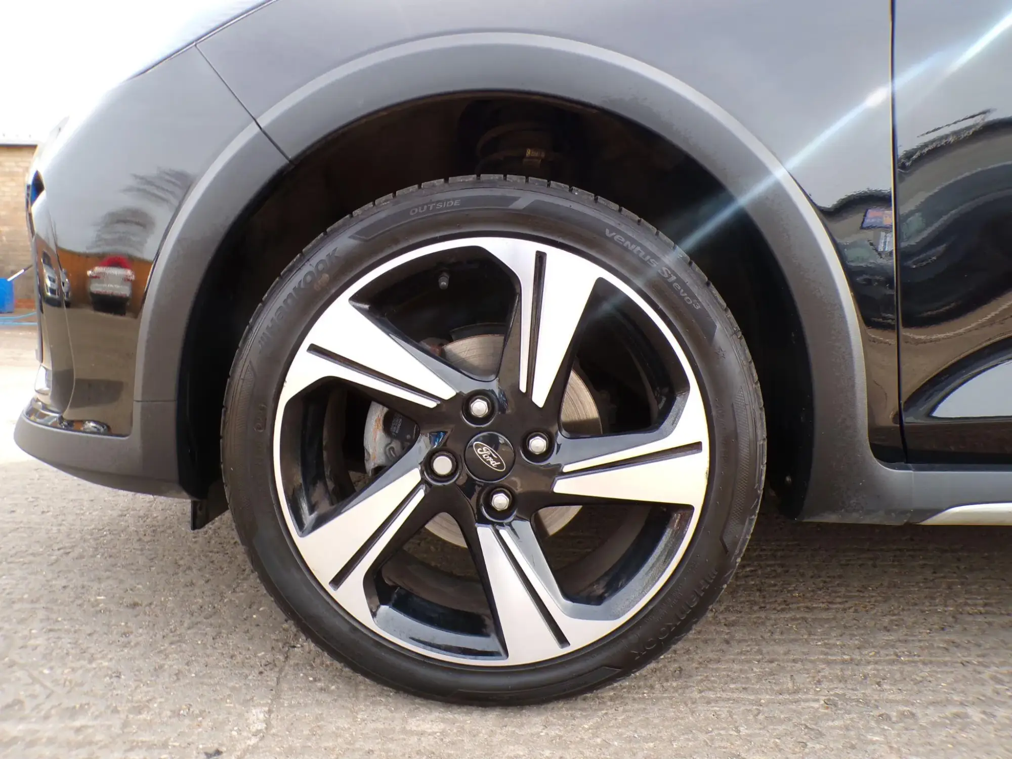 Ford Fiesta Image 8
