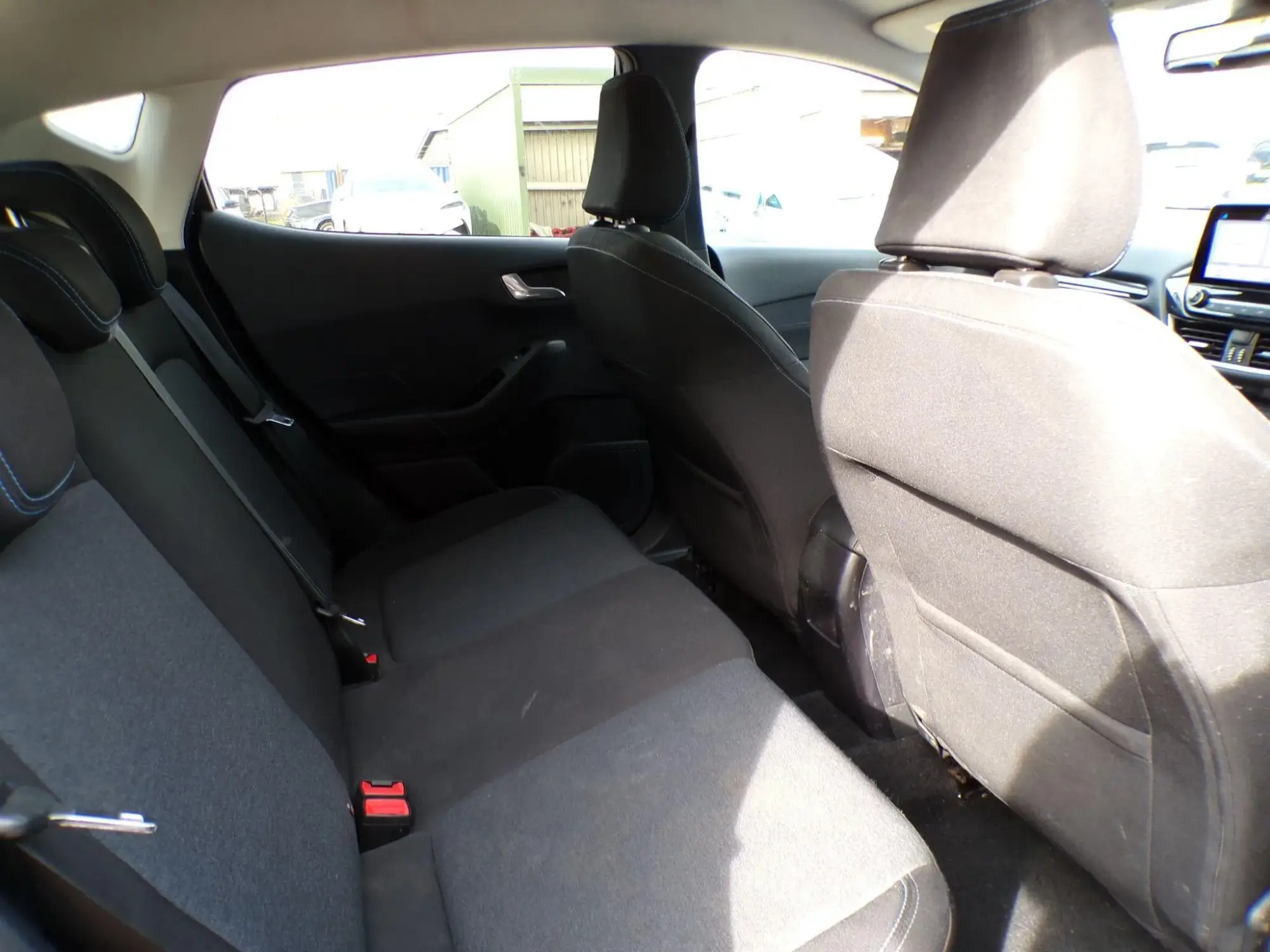 Ford Fiesta Image 11