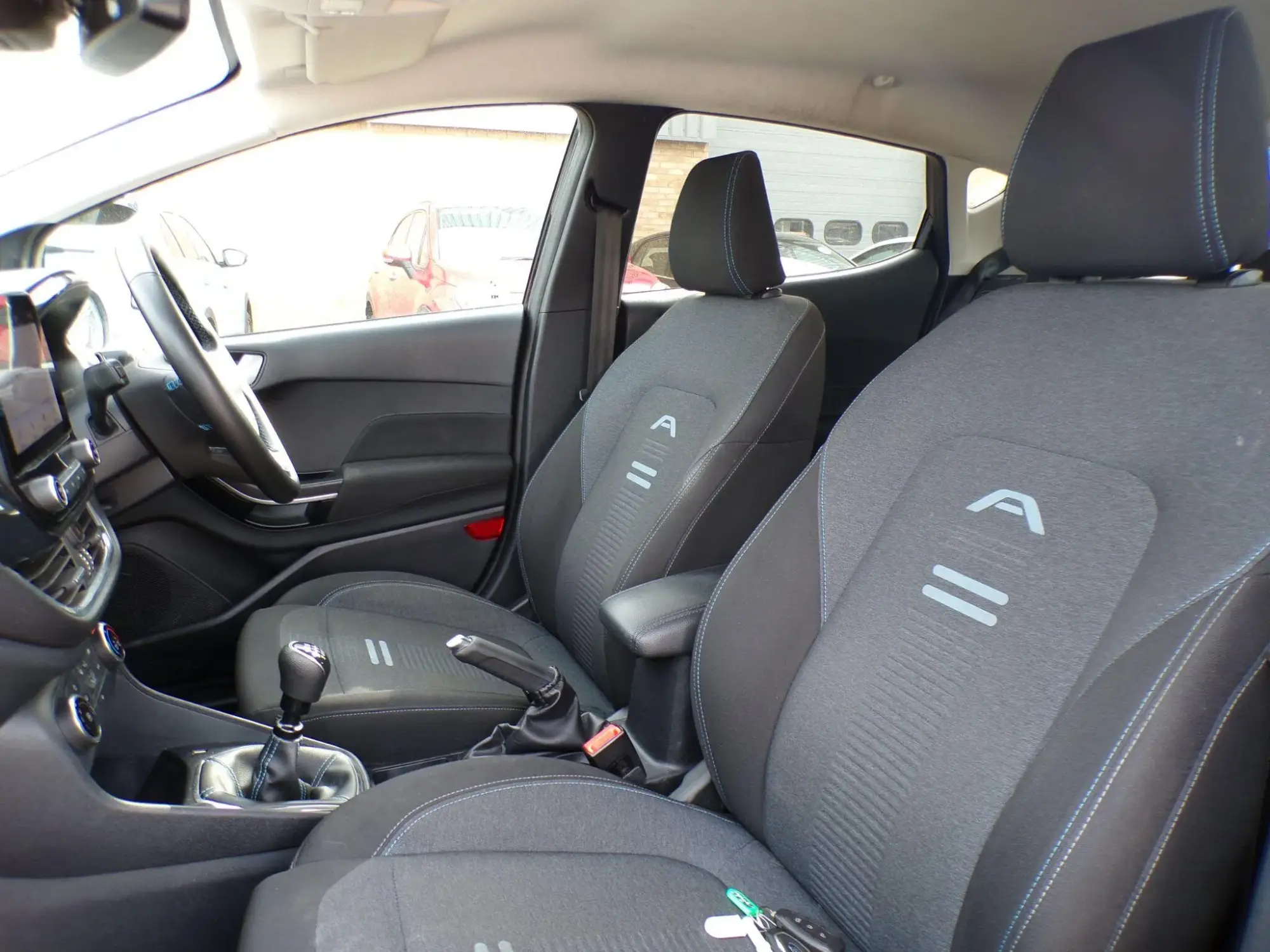 Ford Fiesta Image 14