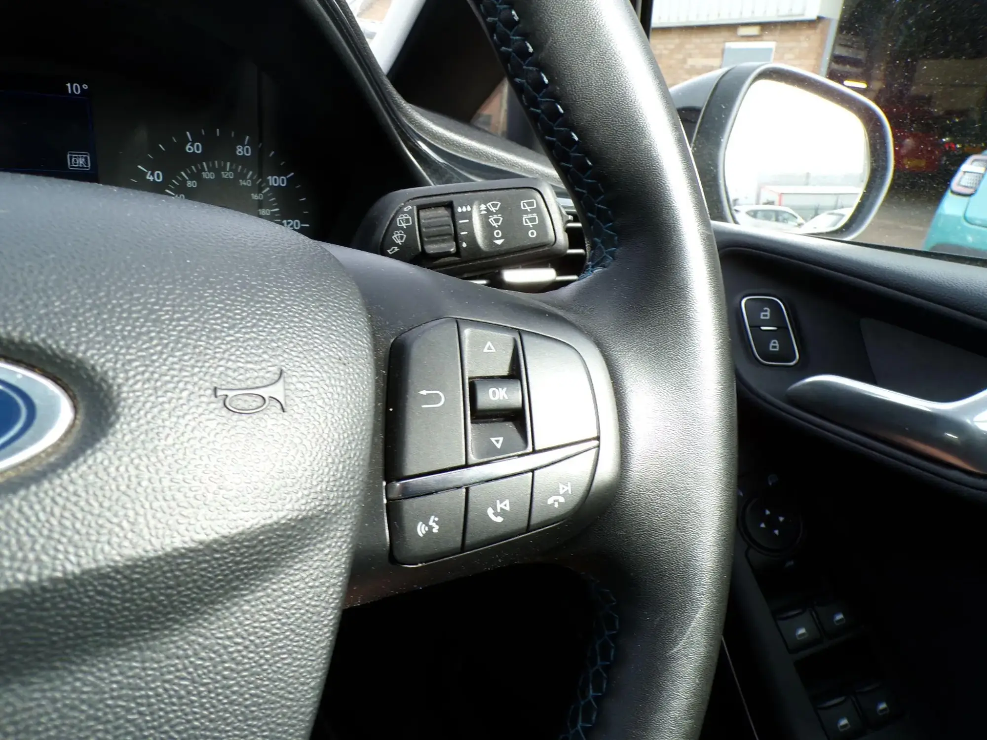 Ford Fiesta Image 21