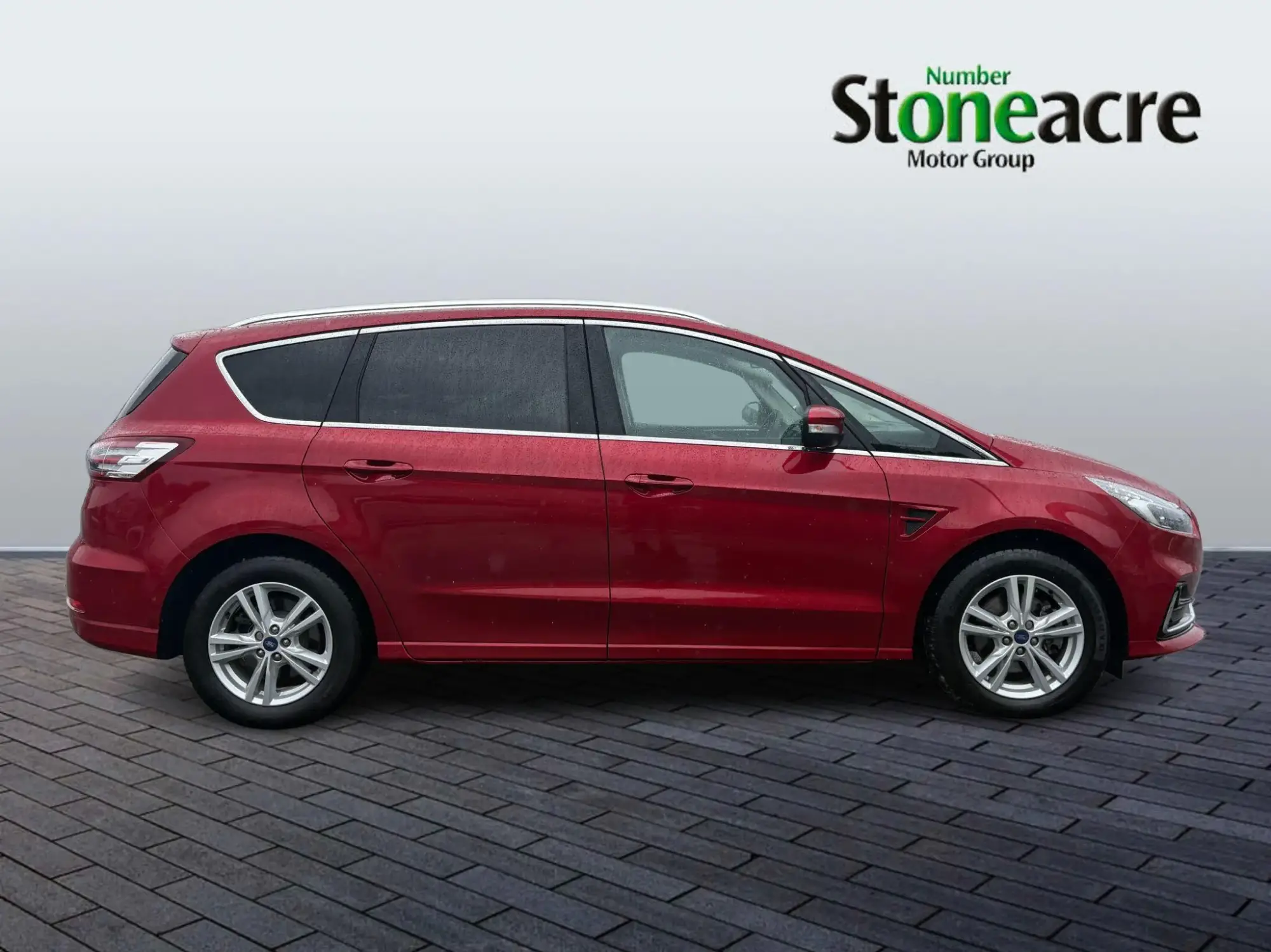 Ford S-Max 2.5h Duratec Titanium CVT Euro 6 (s/s) 5dr YS23AYF Image 2