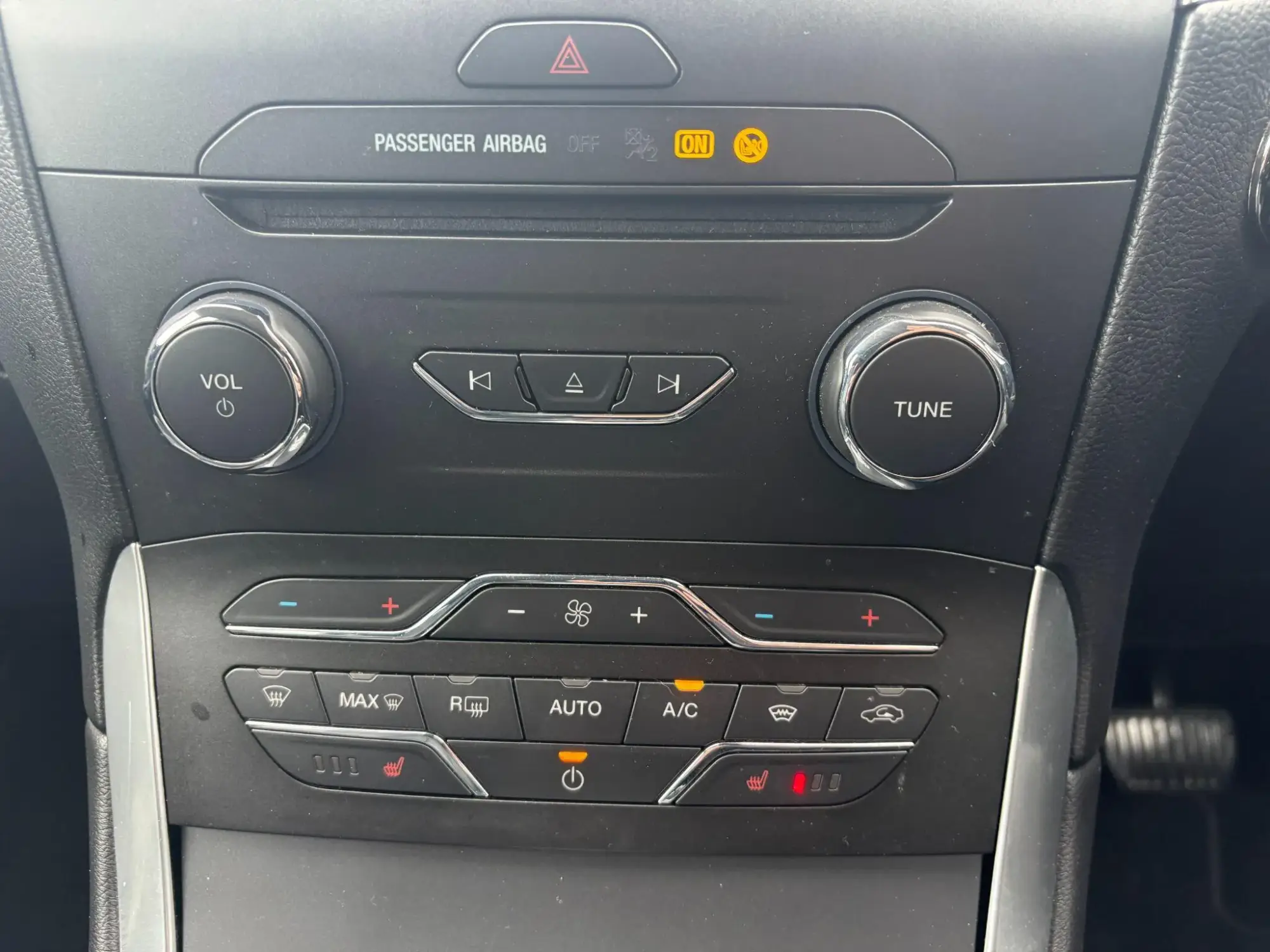 Ford S-Max Image 34 Ford S-Max Image 34
