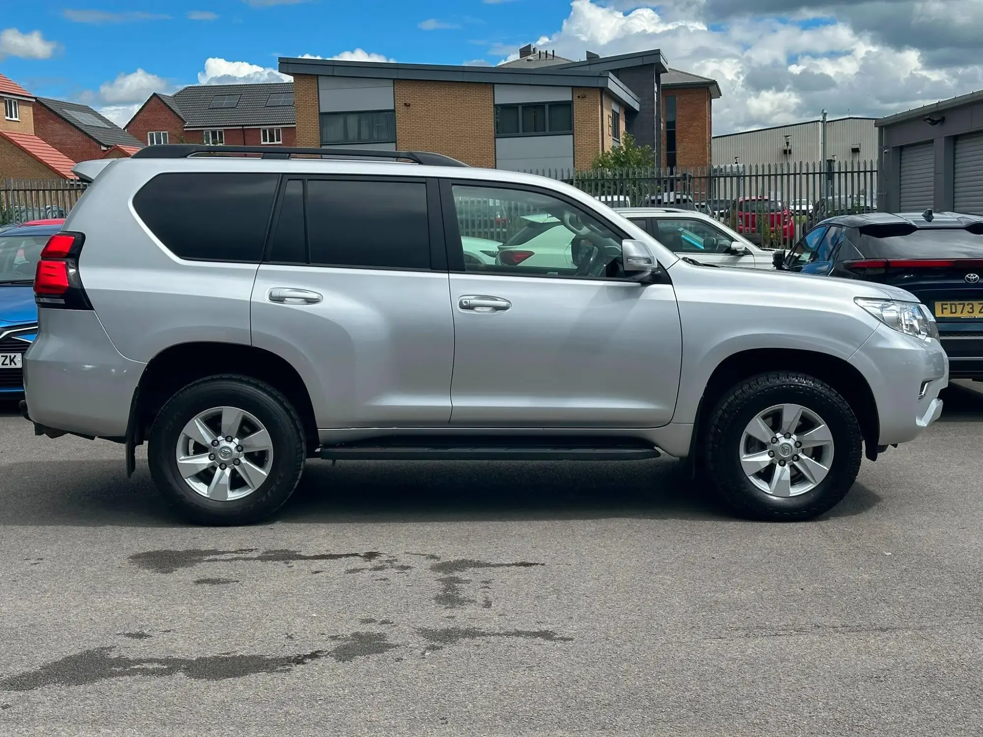 Toyota Land Cruiser Image 18 Toyota Land Cruiser Image 18