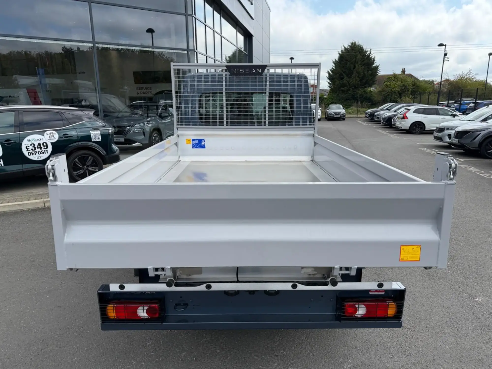 Nissan Interstar Image 10