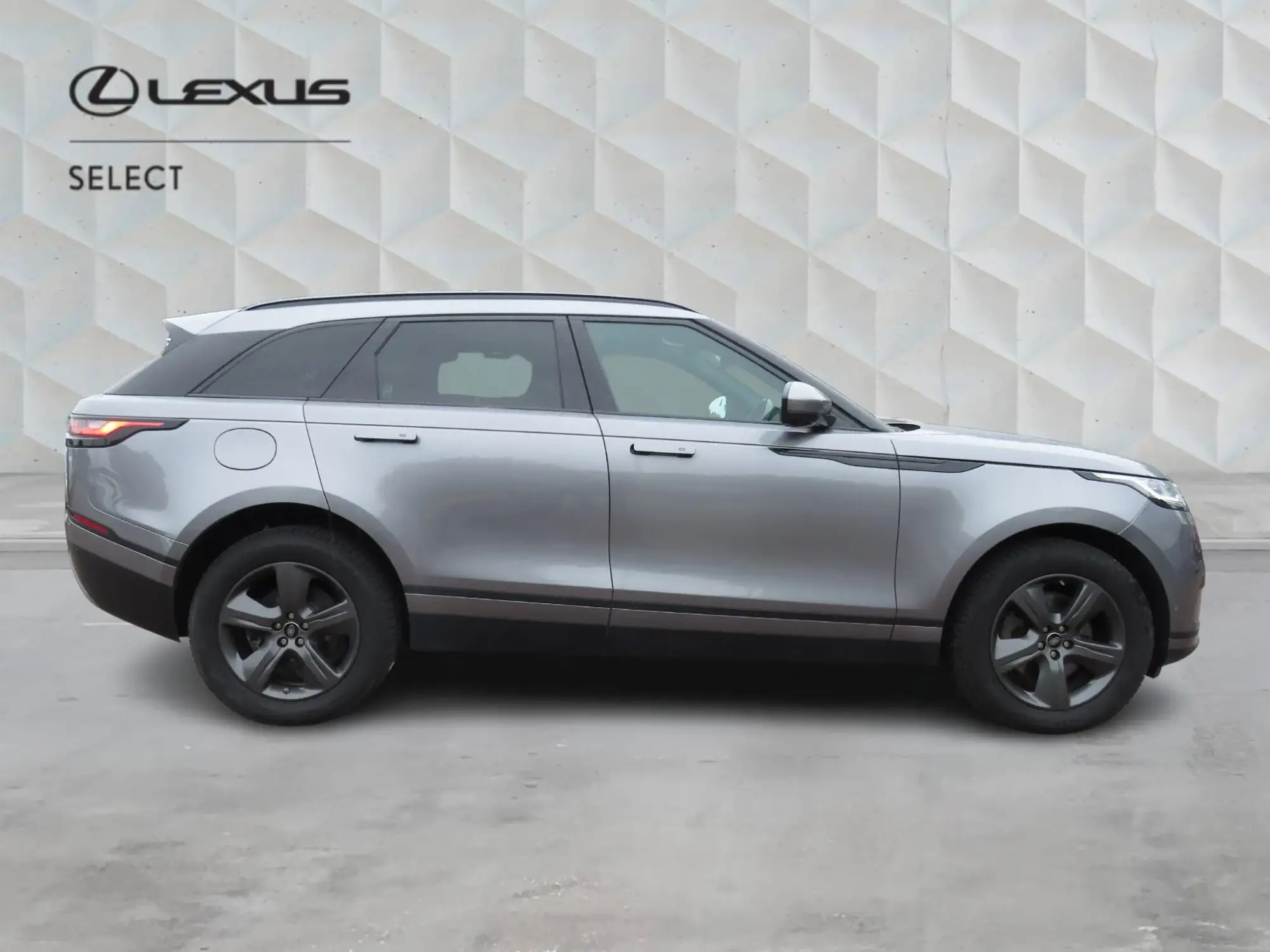 Land Rover Range Rover Velar 2.0 D200 MHEV S Auto 4WD Euro 6 (s/s) 5dr YH21NCO Image 2