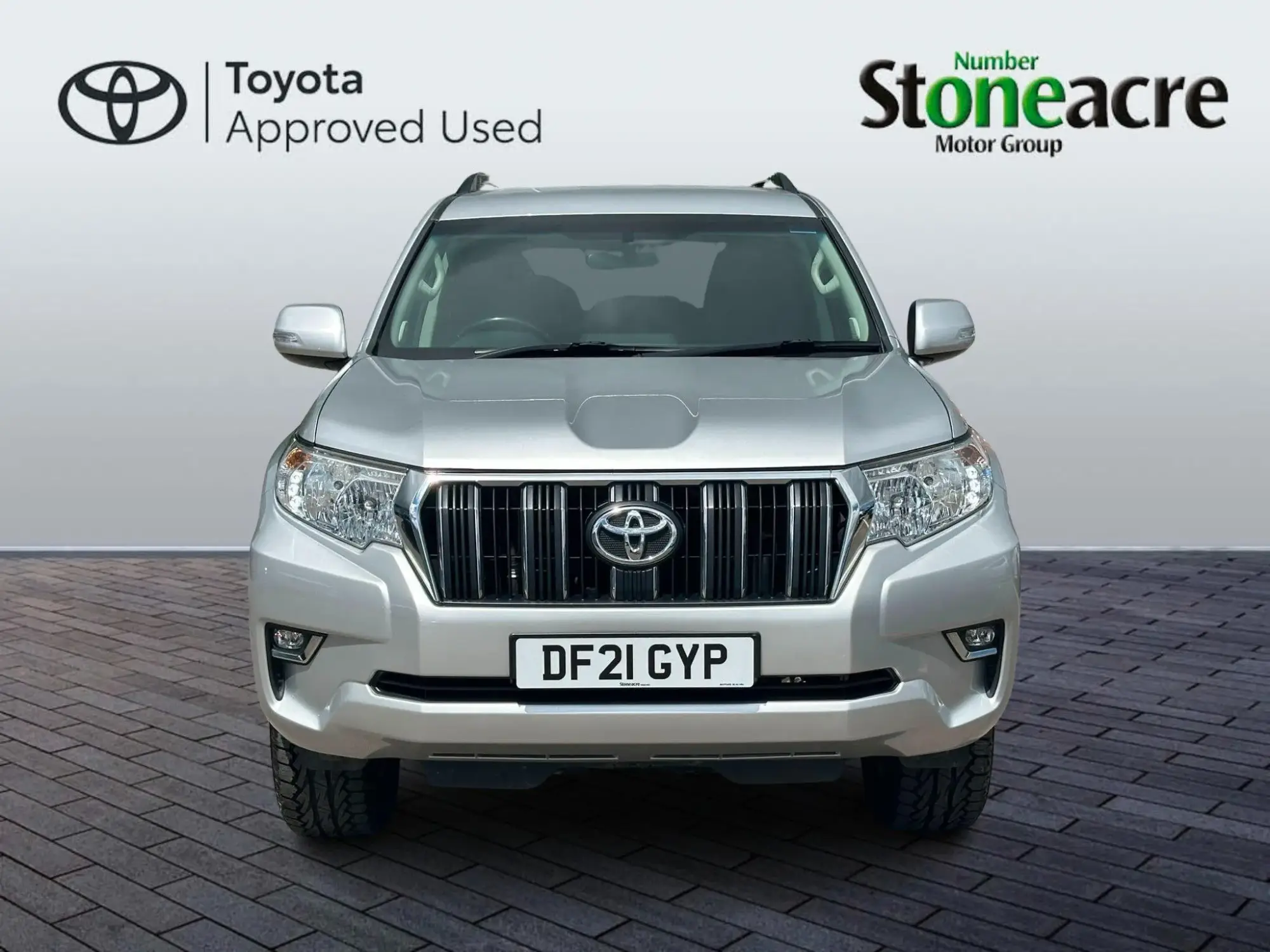 Toyota Land Cruiser Image 15