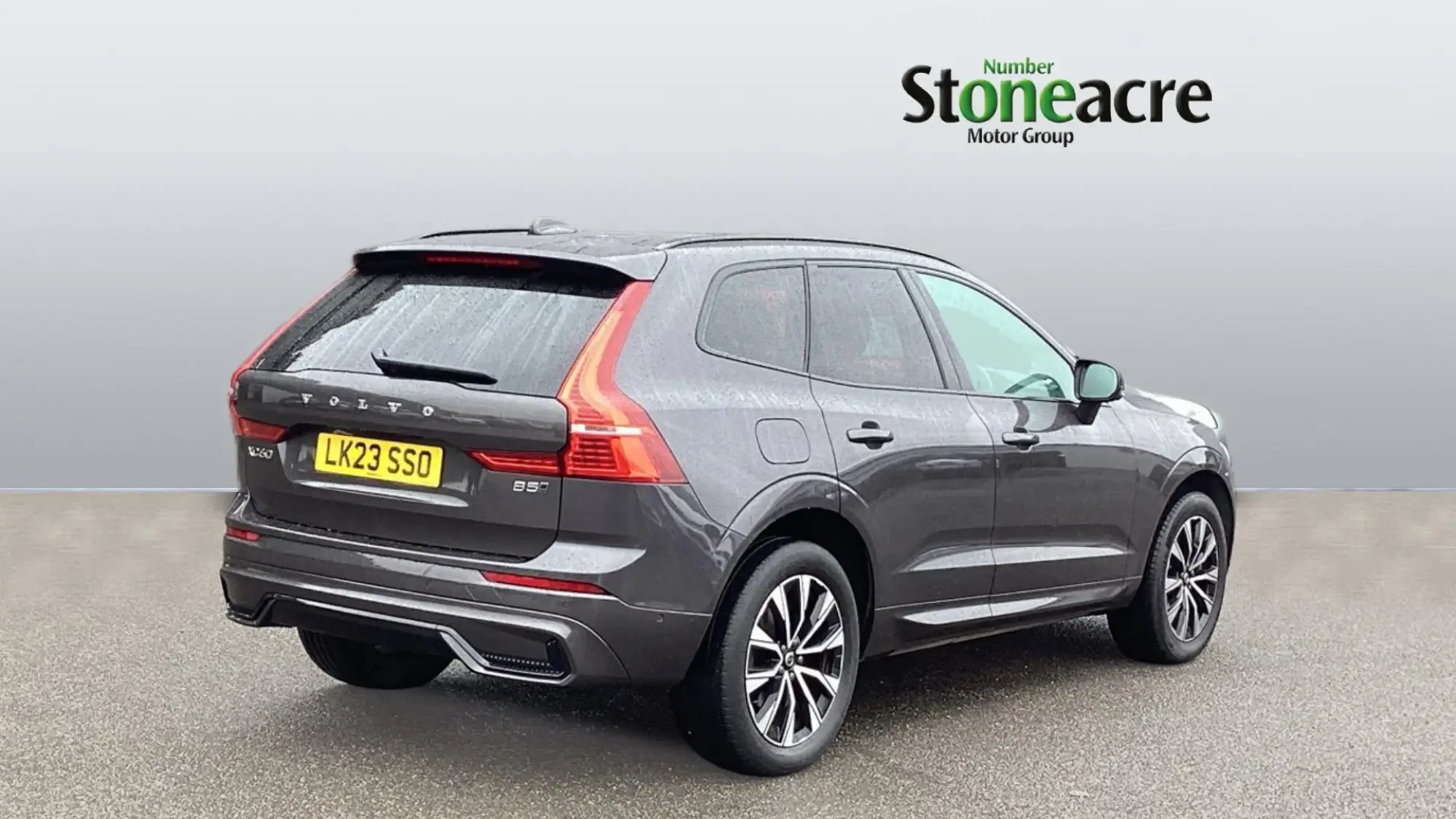 Volvo XC60 Plus Dark B5 (250 hp) LK23SSO Image 2