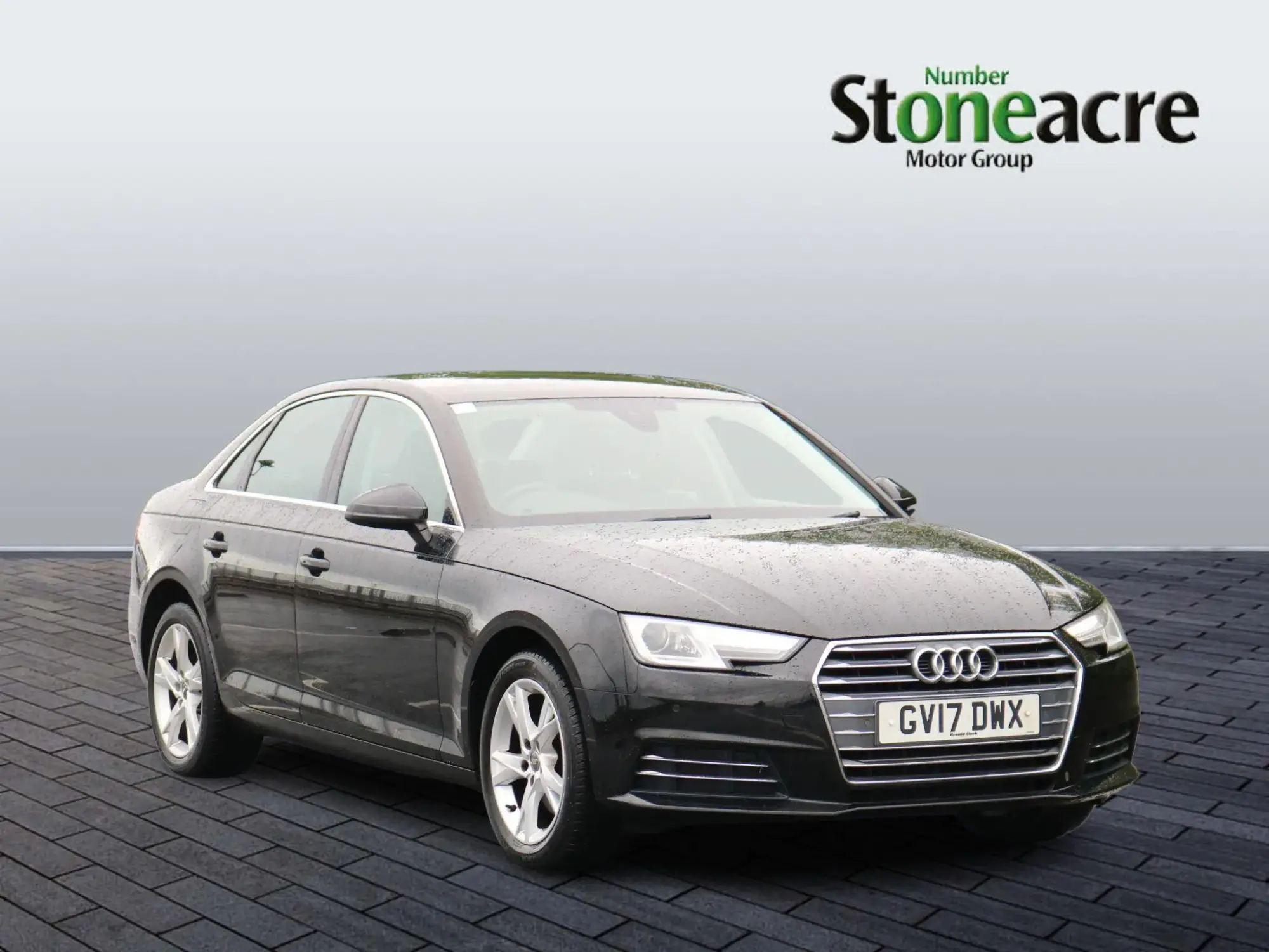 Audi A4 Saloon Image 1 Audi A4 Saloon Image 1
