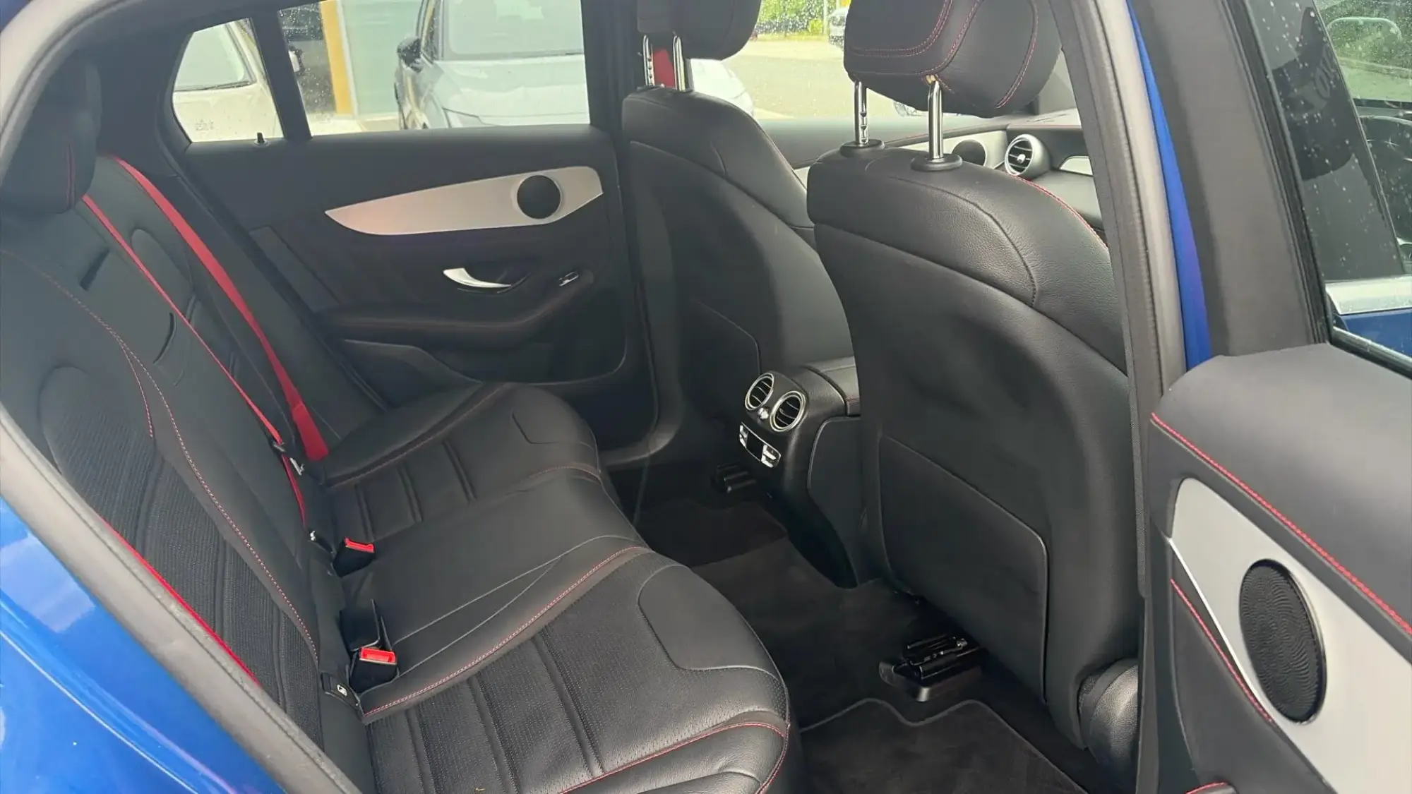 Mercedes-Benz GLC Image 6 Mercedes-Benz GLC Image 6
