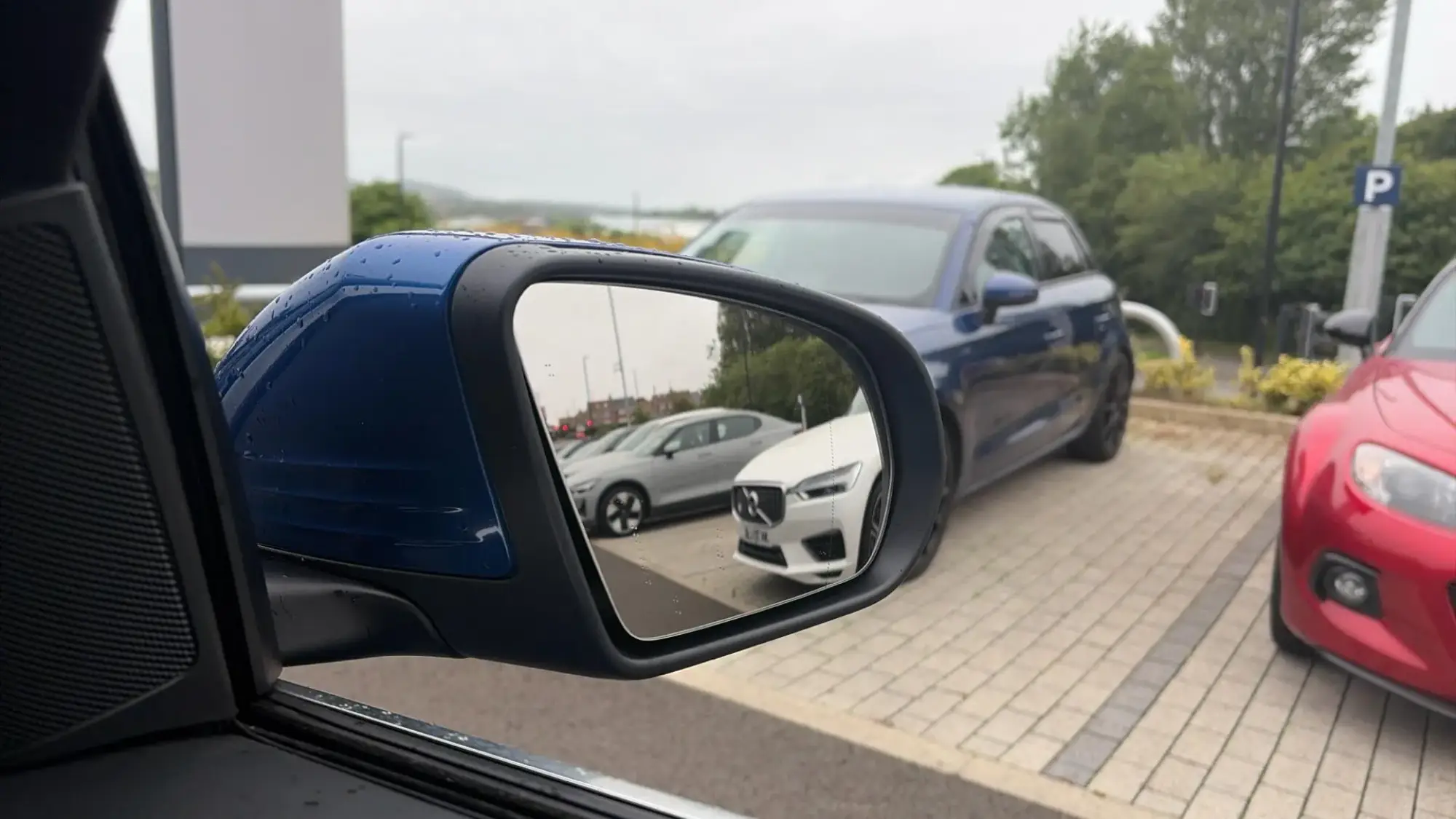 Mercedes-Benz GLC Image 31 Mercedes-Benz GLC Image 31