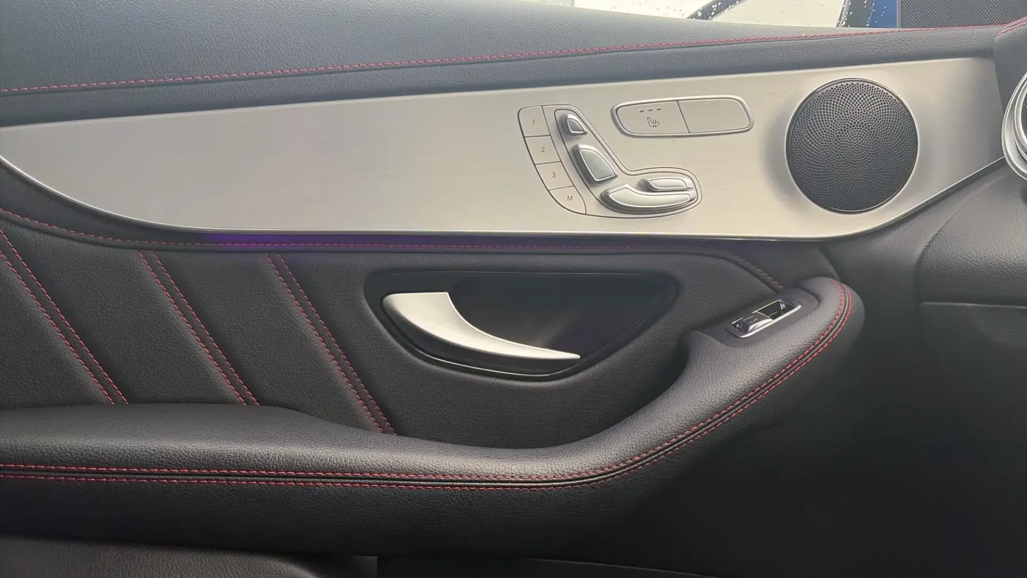 Mercedes-Benz GLC Image 38 Mercedes-Benz GLC Image 38