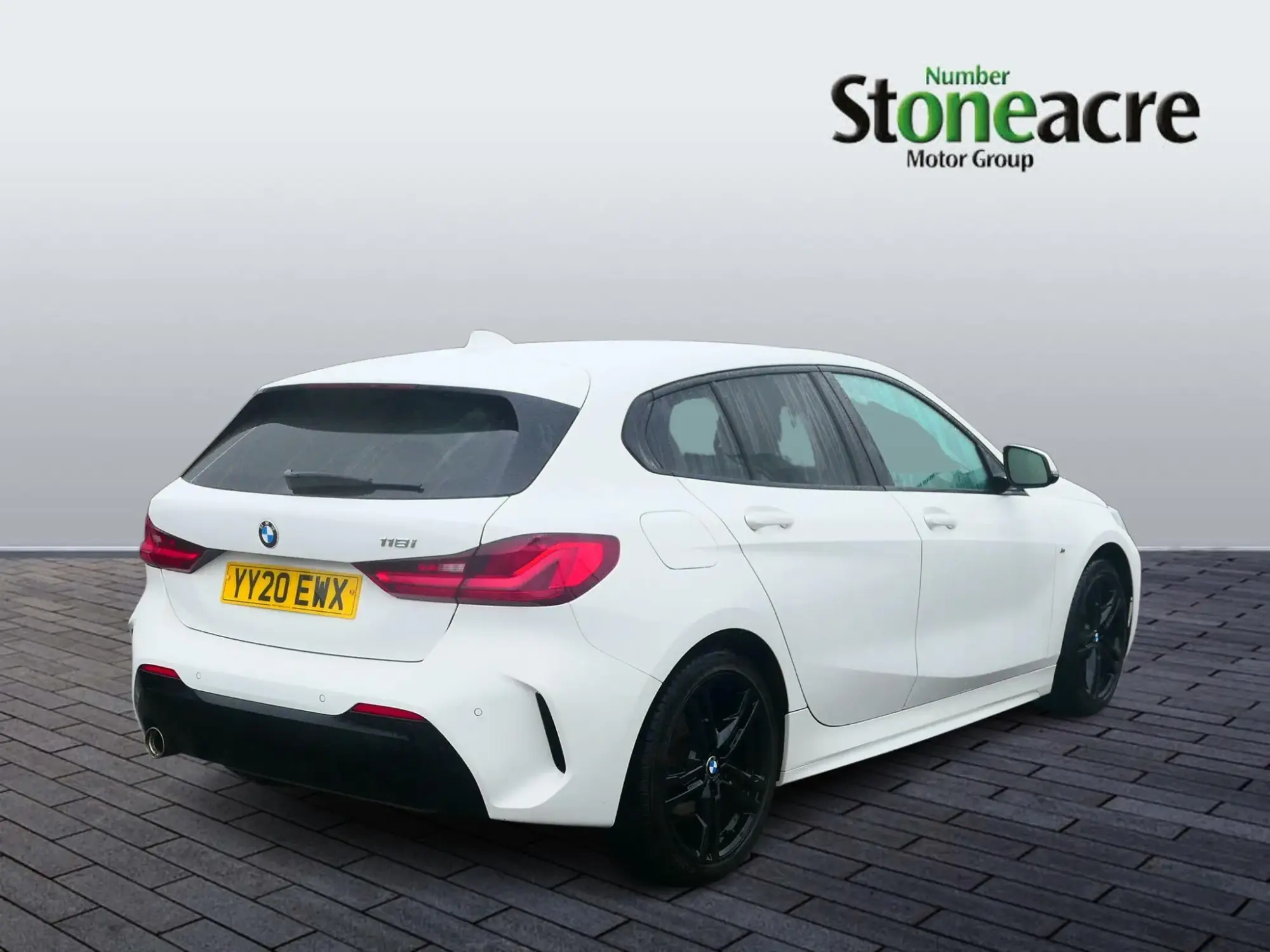BMW 1 Series 118i M Sport 5dr YY20EWX Image 3