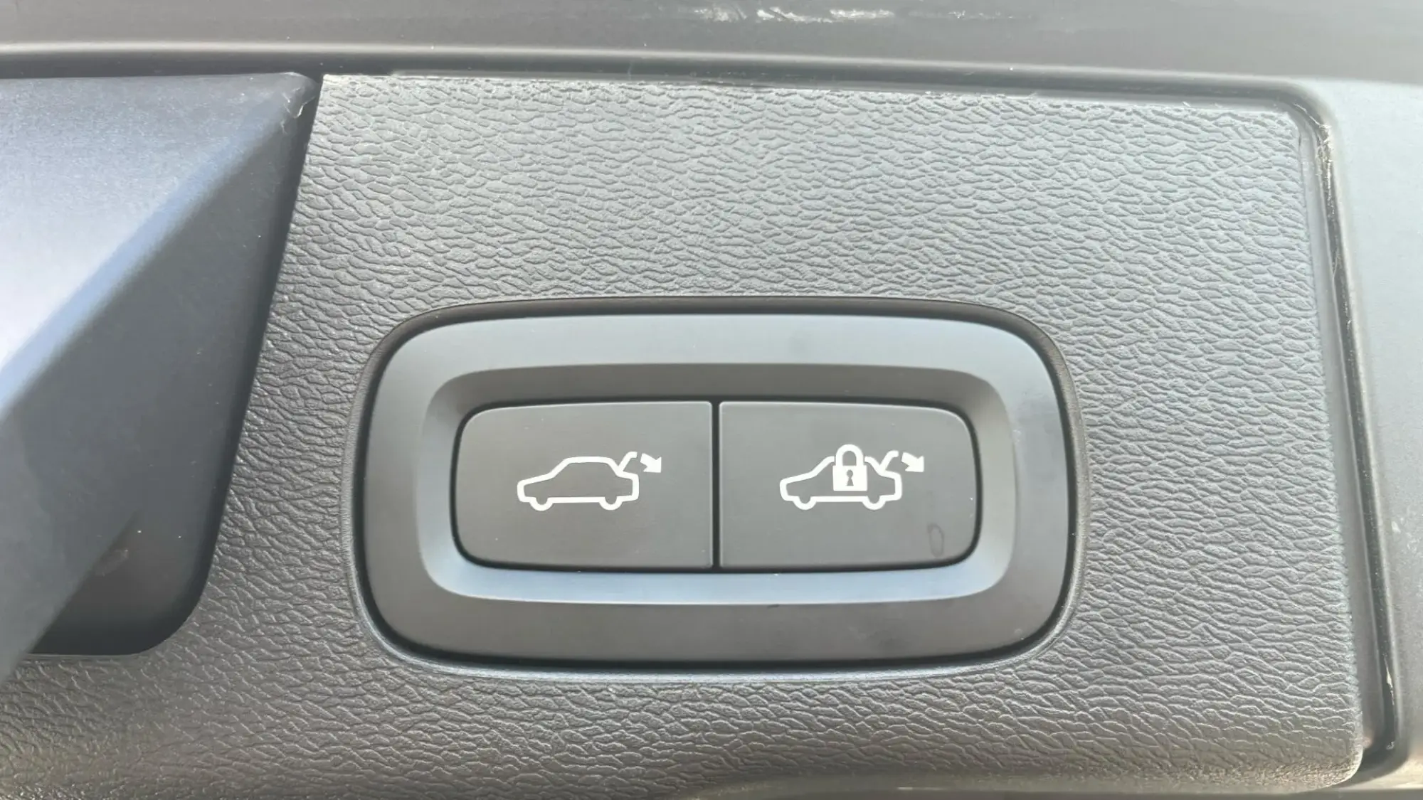 Volvo XC60 Image 33 Volvo XC60 Image 33
