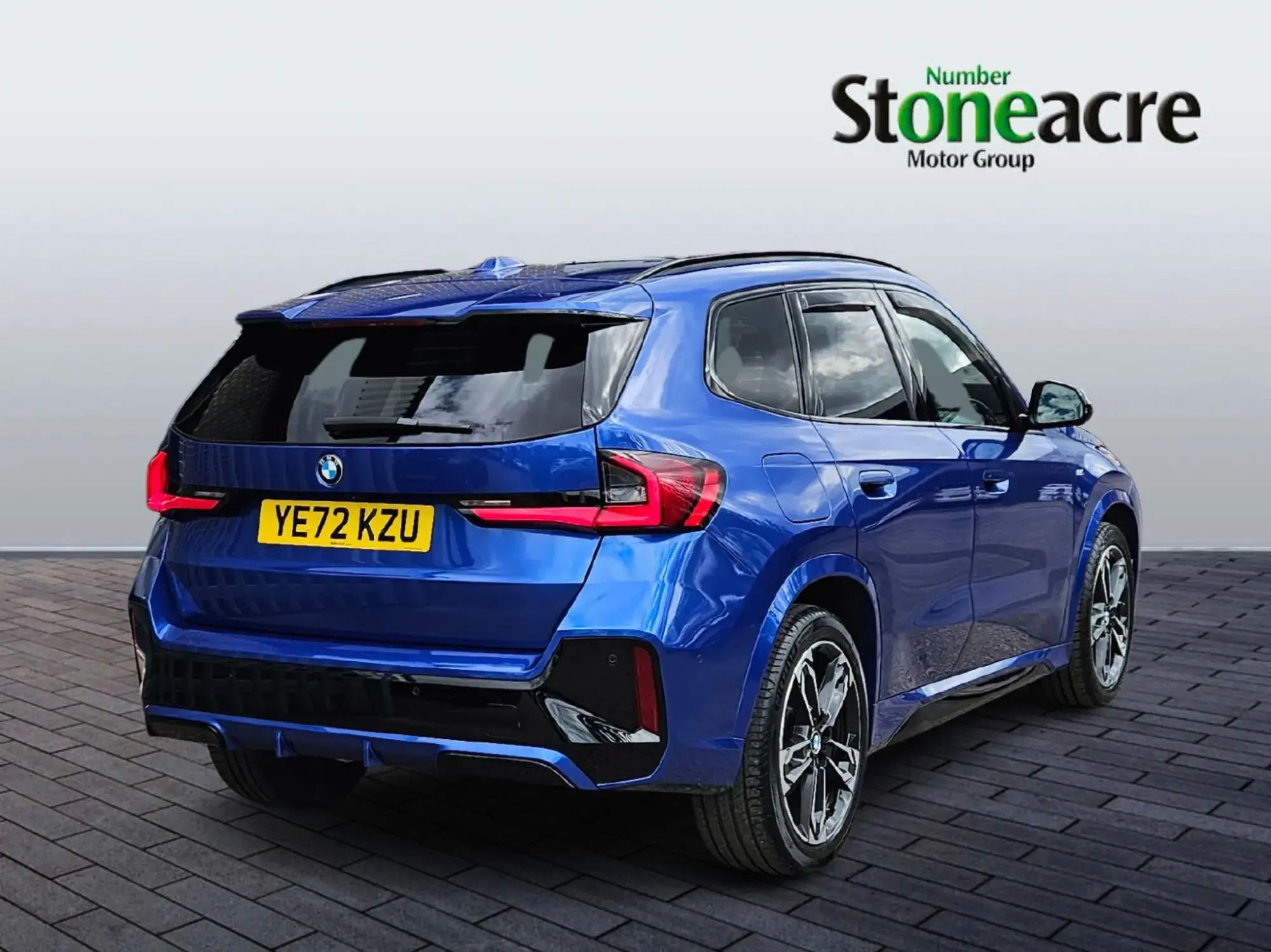 BMW X1 2.0 23d MHT M Sport (Premier) DCT xDrive Euro 6 (s/s) 5dr YE72KZU Image 3