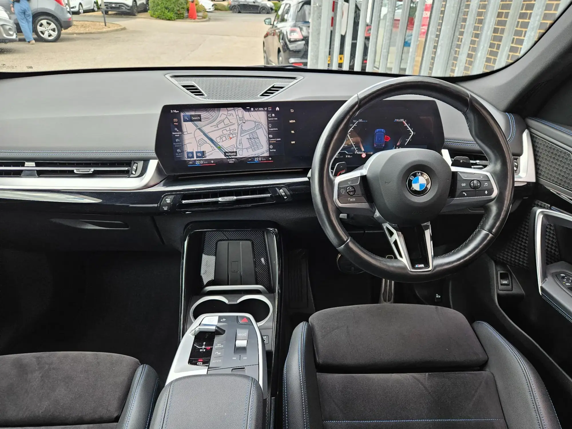 BMW X1 Image 12 BMW X1 Image 12