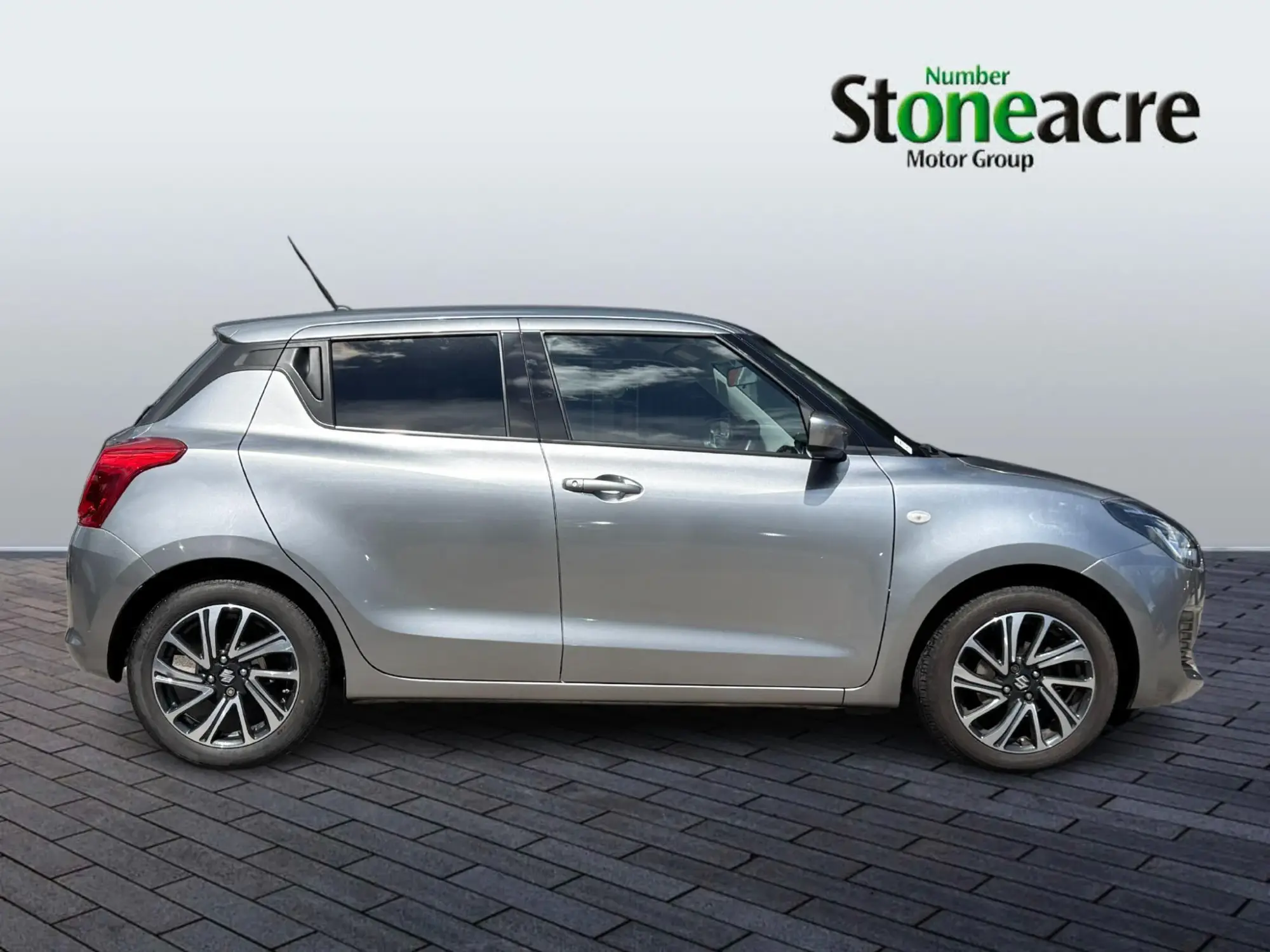 Suzuki Swift 1.2 Dualjet 83 12V Hybrid SZ-L 5dr NV23MBX Image 2