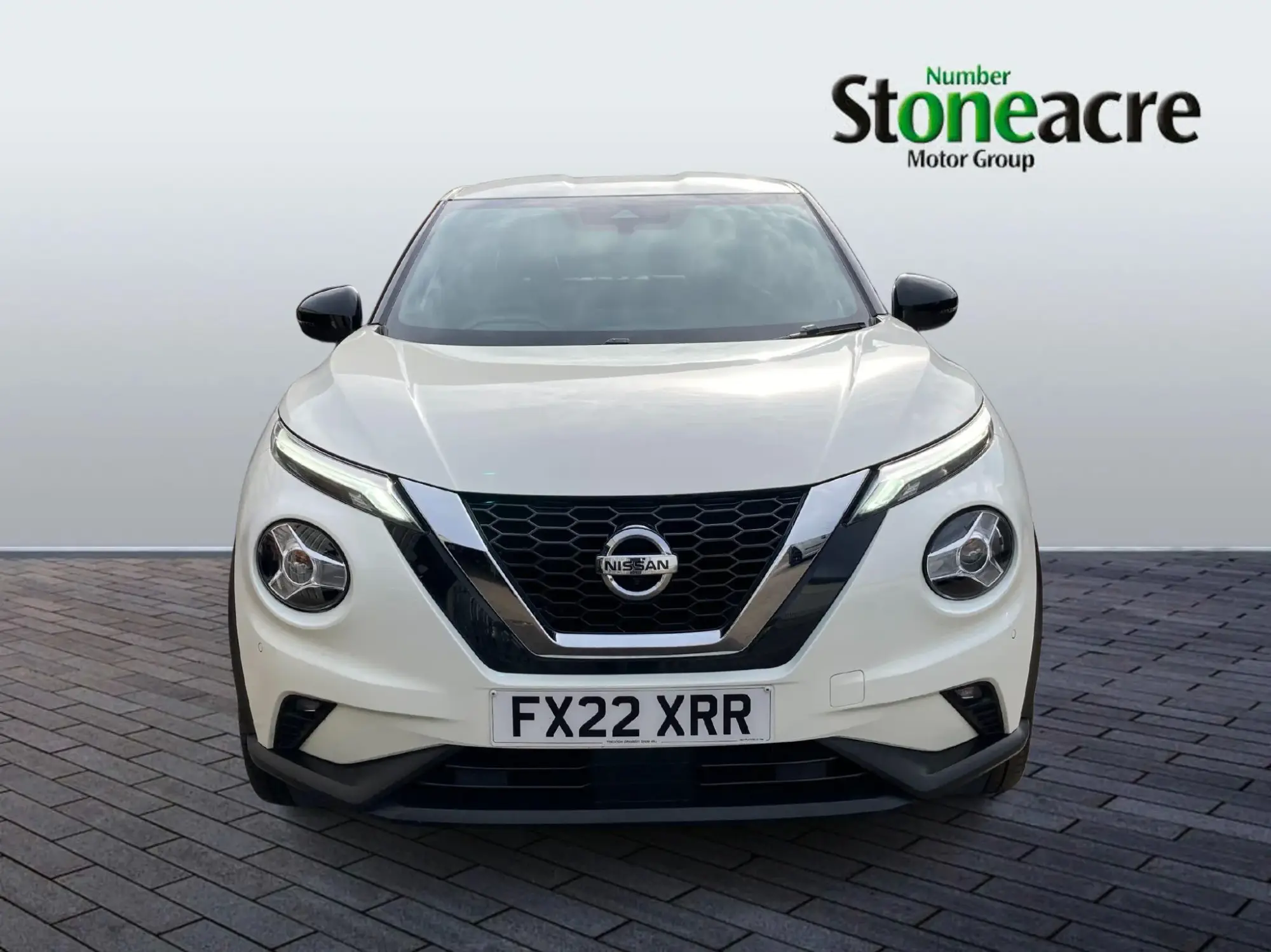 Nissan Juke 1.0 DiG-T 114 Tekna 5dr FX22XRR Image 2