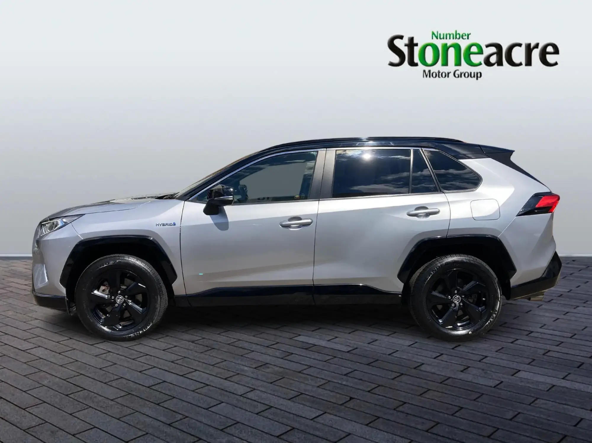 Toyota RAV4 Image 5