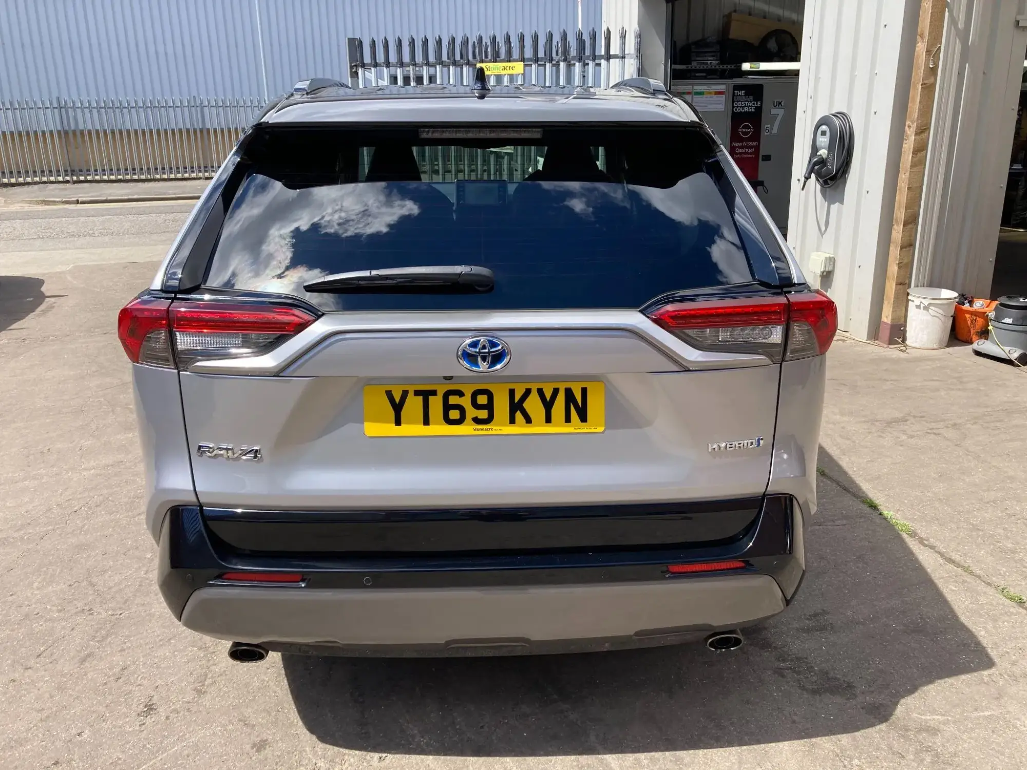 Toyota RAV4 Image 23