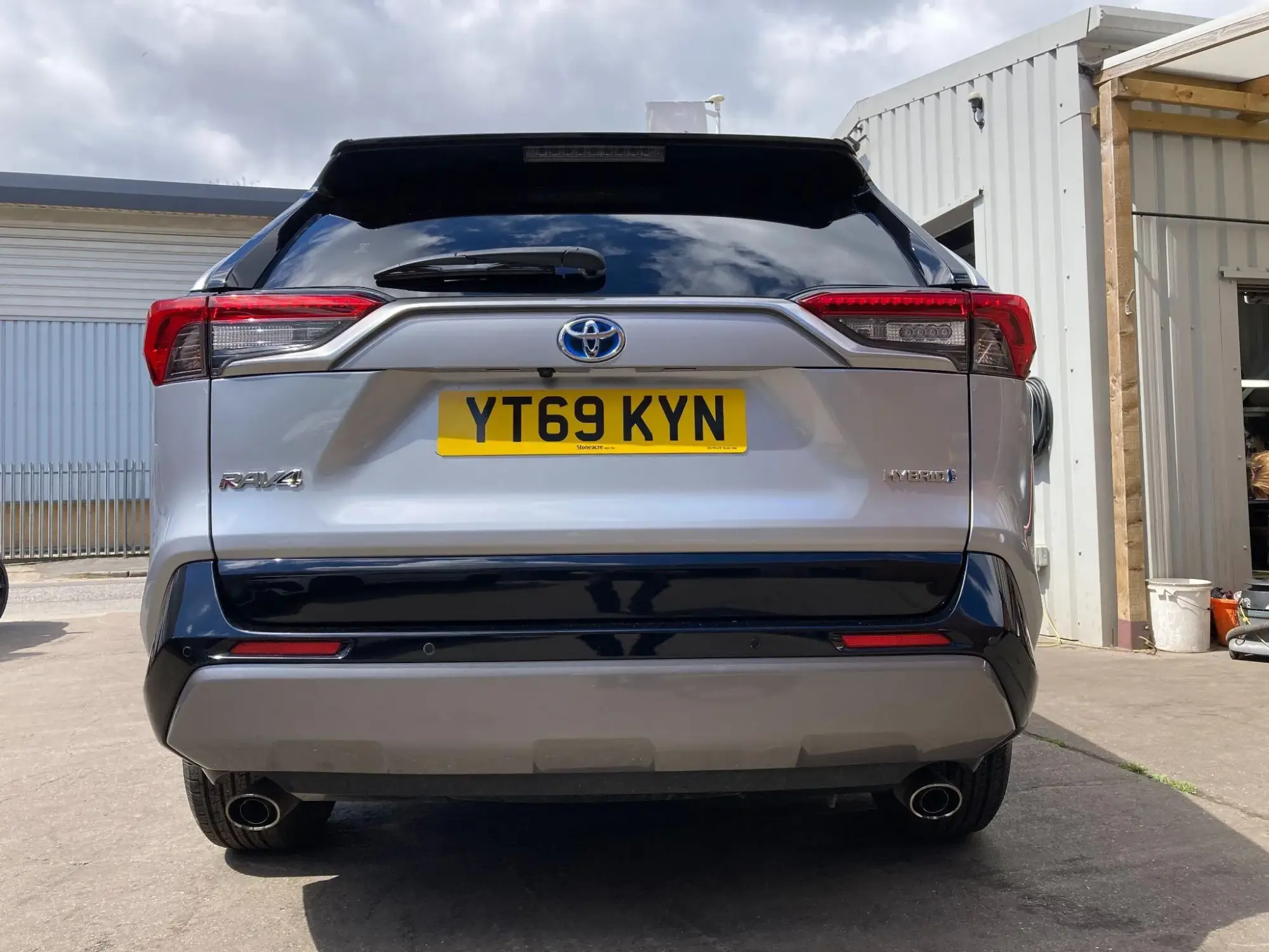 Toyota RAV4 Image 24