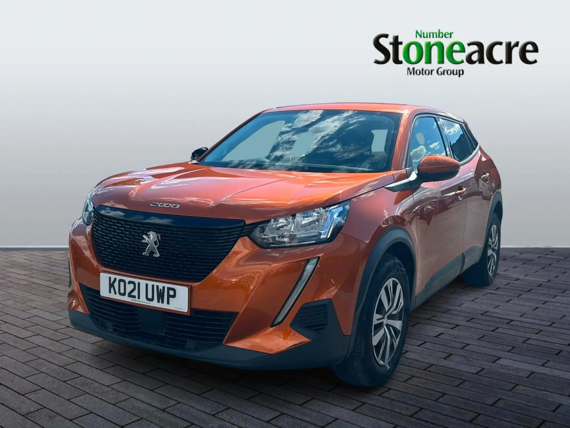 Peugeot 2008 1.2 PureTech Active Euro 6 (s/s) 5dr KO21UWP Image 3