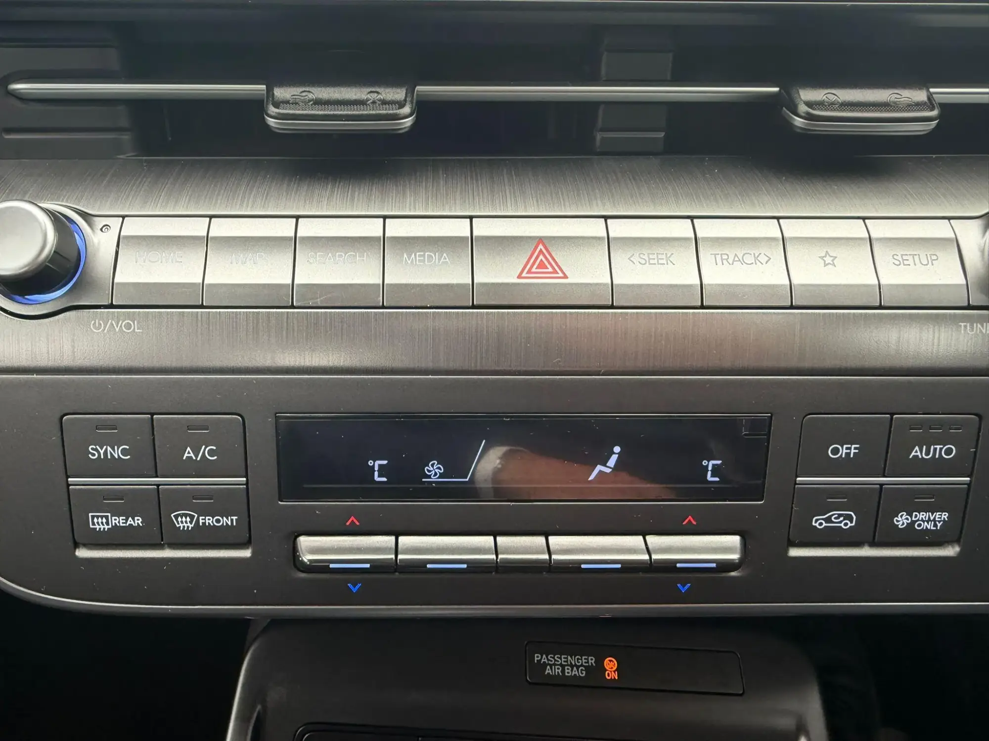 Hyundai KONA Image 26