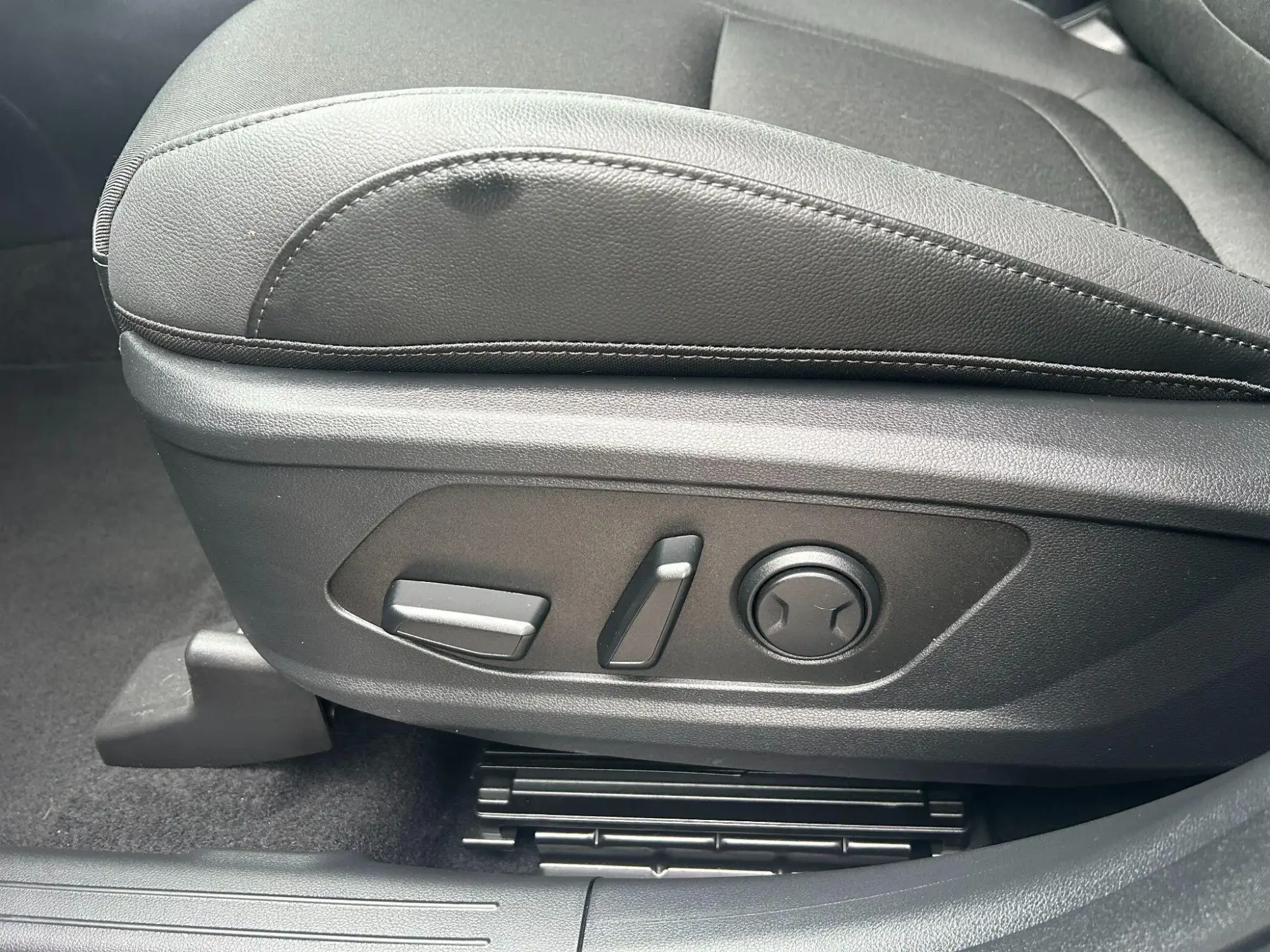 Hyundai TUCSON Image 33 Hyundai TUCSON Image 33