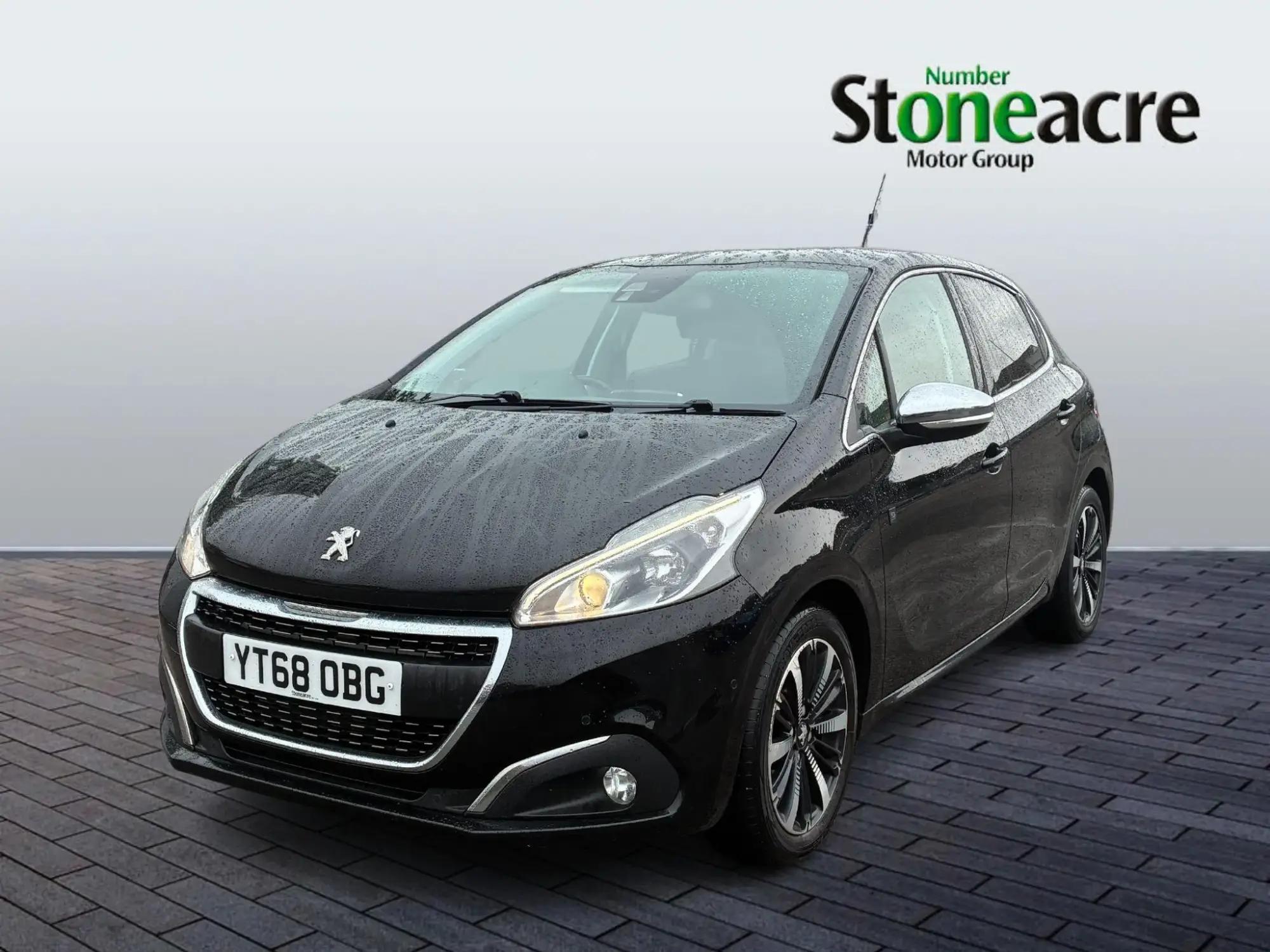 Peugeot 208 1.2 PureTech Tech Edition Hatchback 5dr Petrol Manual Euro 6 (s/s) (82 ps) YT68OBG Image 3