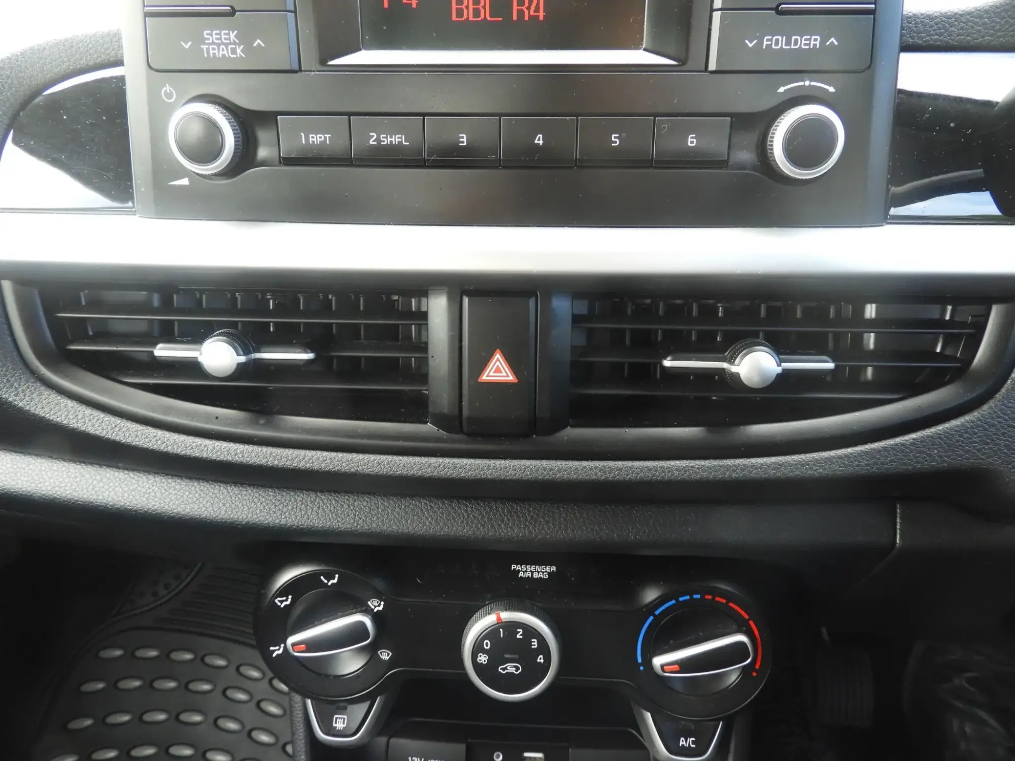 Kia Picanto Image 26 Kia Picanto Image 26
