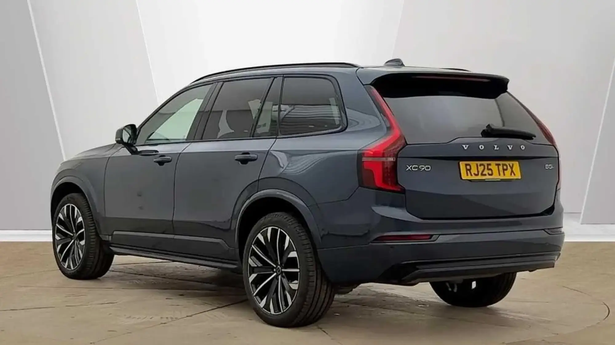 Volvo XC90 Image 3 Volvo XC90 Image 3