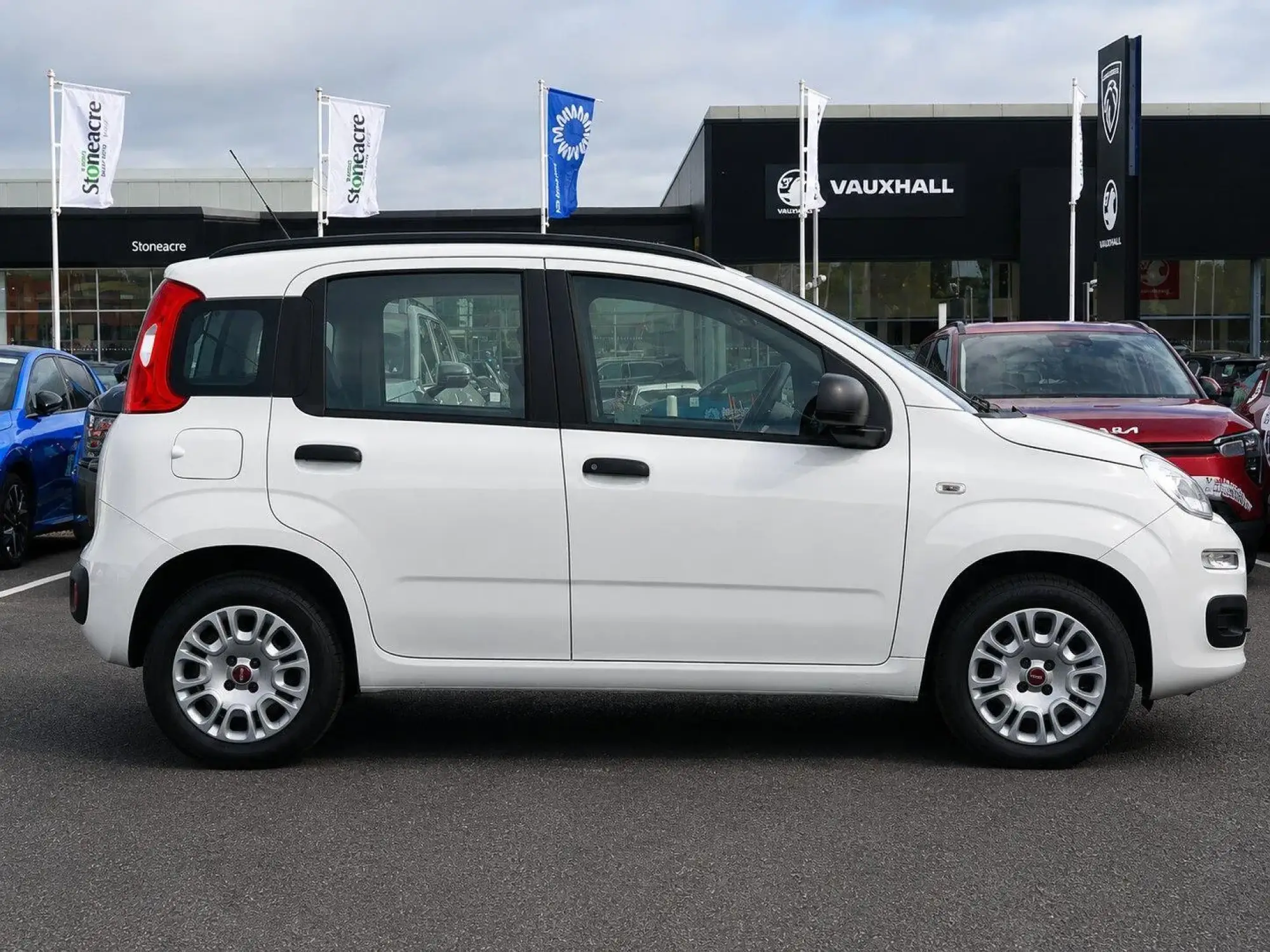 Fiat Panda 1.2 Easy 5dr DX68GRZ Image 2