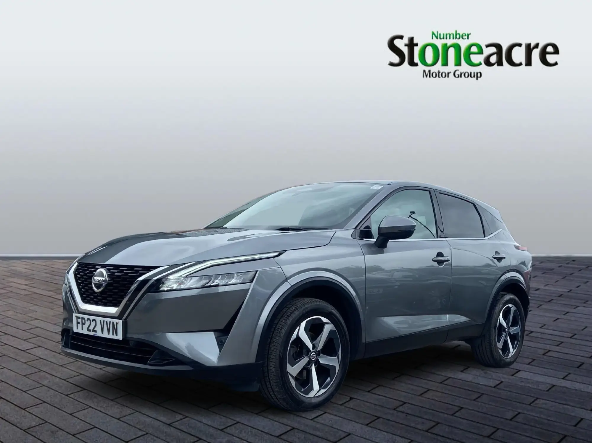 Nissan Qashqai 1.3 DiG-T MH N-Connecta 5dr FP22VVN Image 3