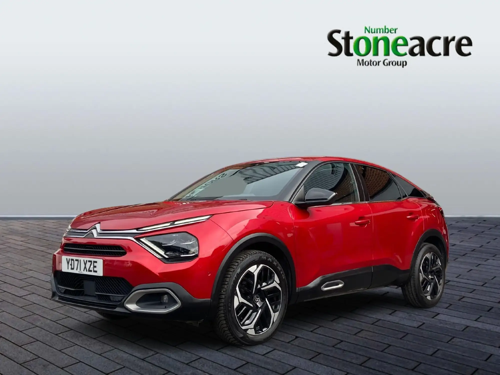 Citroen C4 1.2 PureTech Shine Hatchback 5dr Petrol Manual Euro 6 (s/s) (130 ps) YD71XZE Image 2