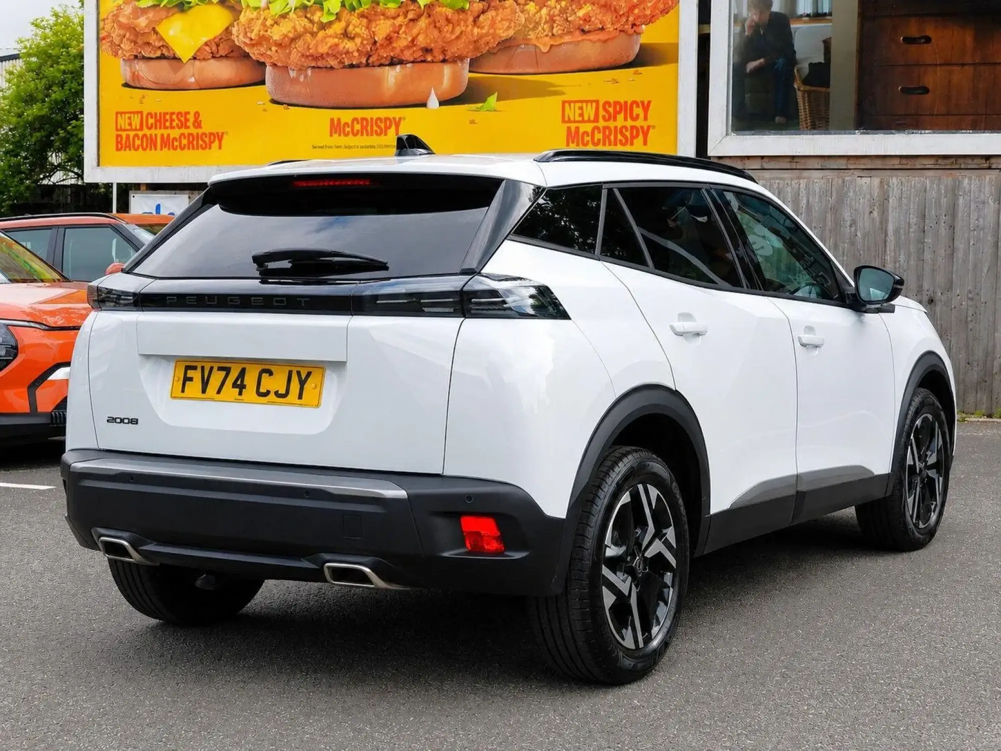 Peugeot 2008 1.2 PureTech Allure Euro 6 (s/s) 5dr FV74CJY Image 3