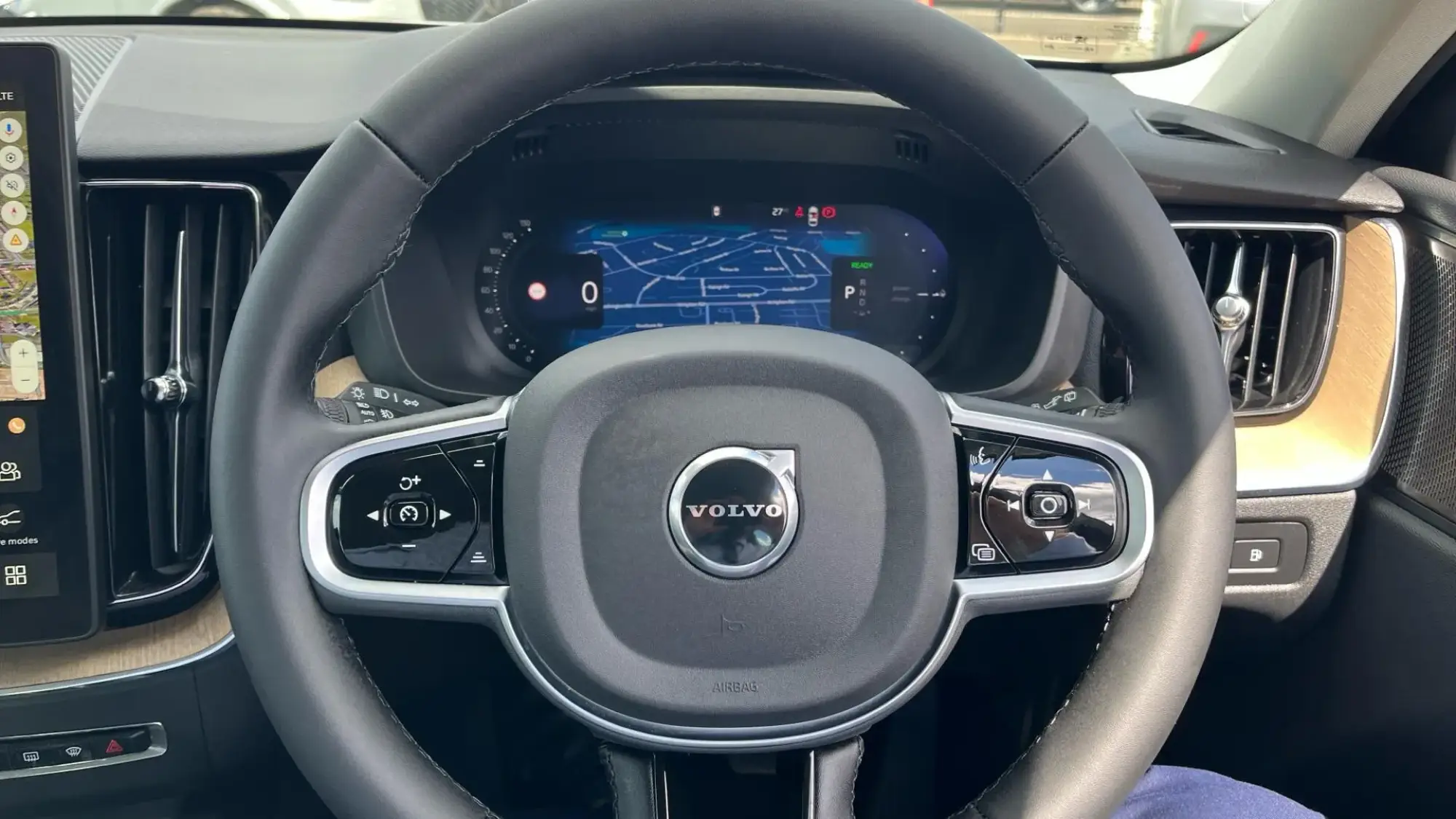 Volvo XC60 Image 10 Volvo XC60 Image 10