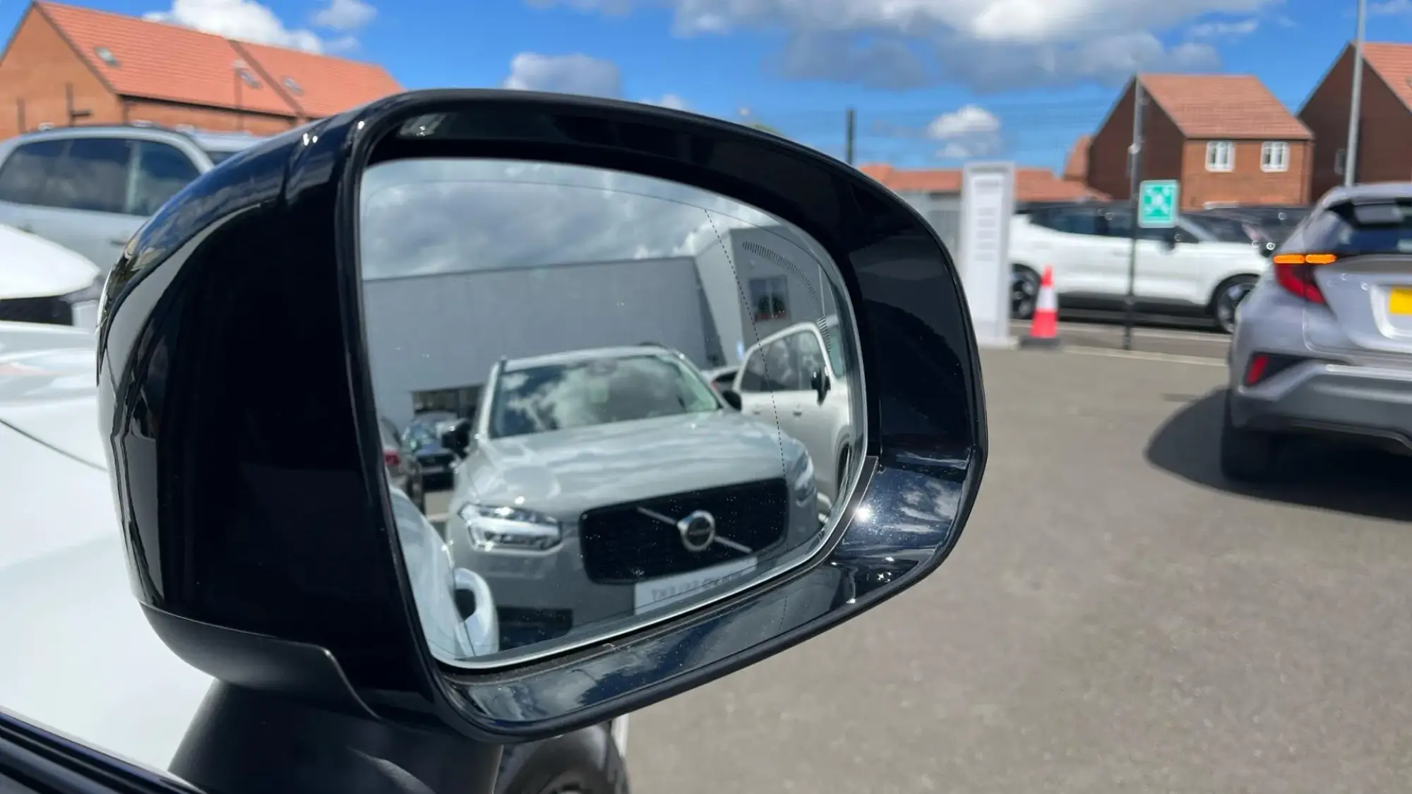 Volvo XC60 Image 32 Volvo XC60 Image 32