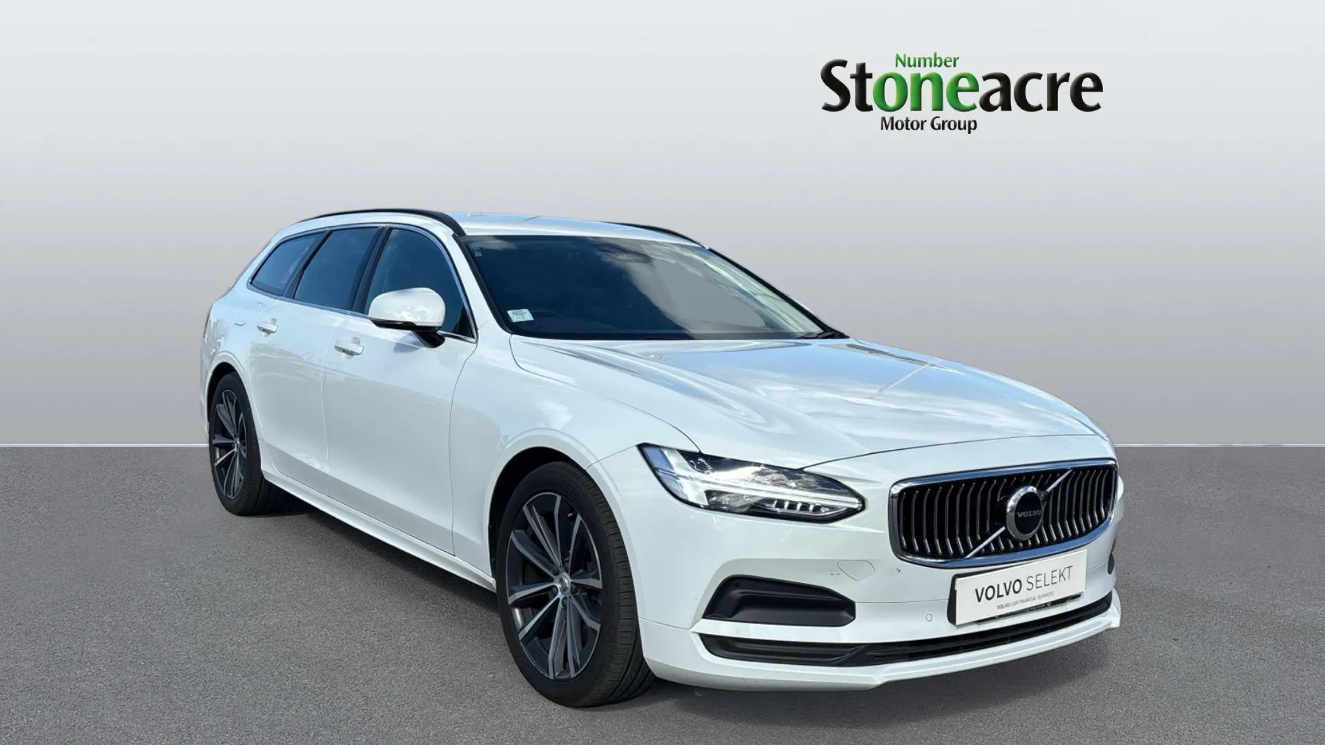 Volvo V90